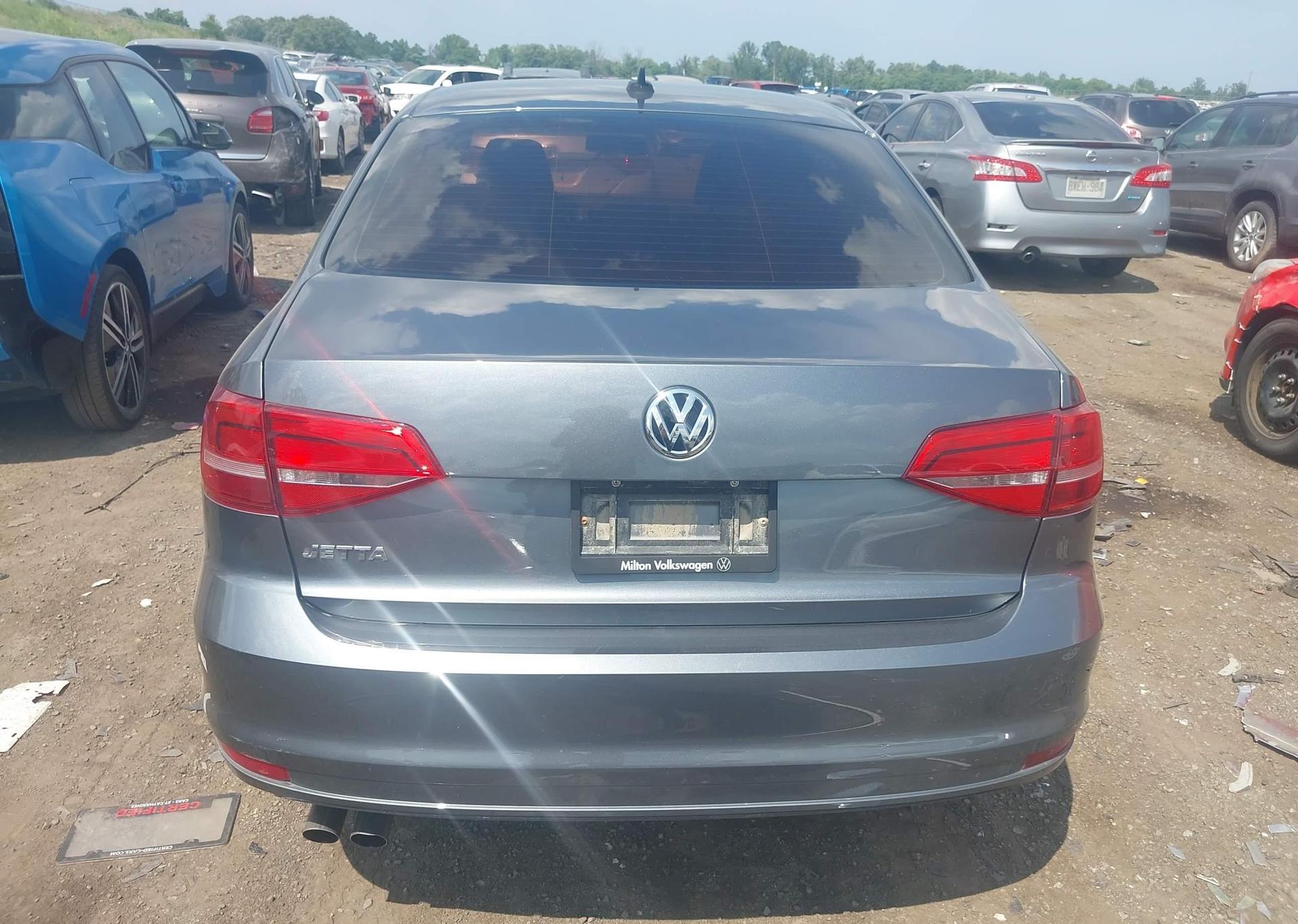 2015 VOLKSWAGEN JETTA S