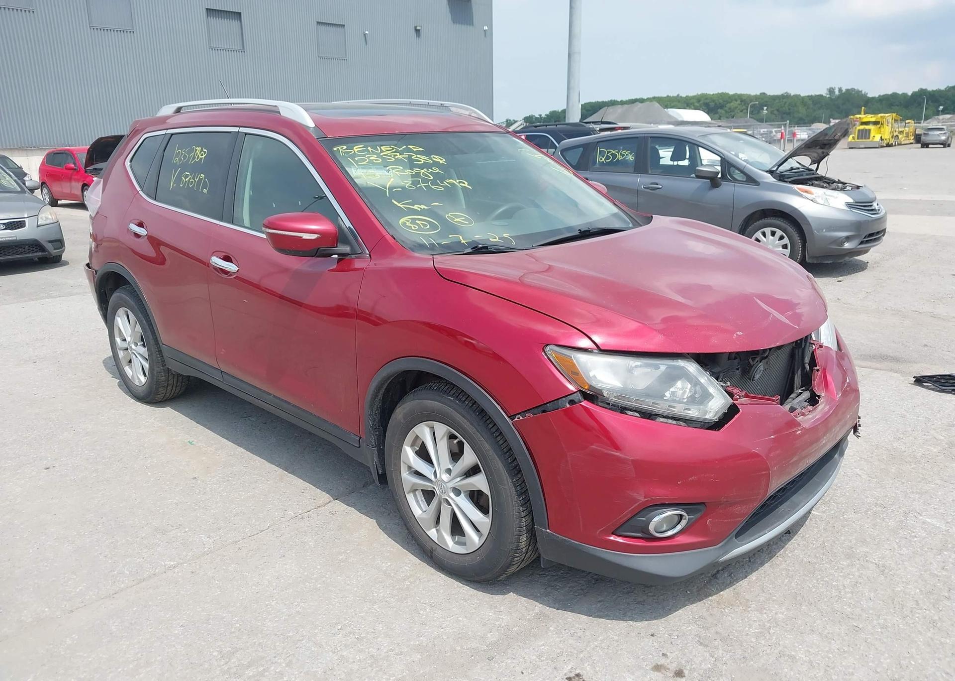 2015 NISSAN ROGUE S