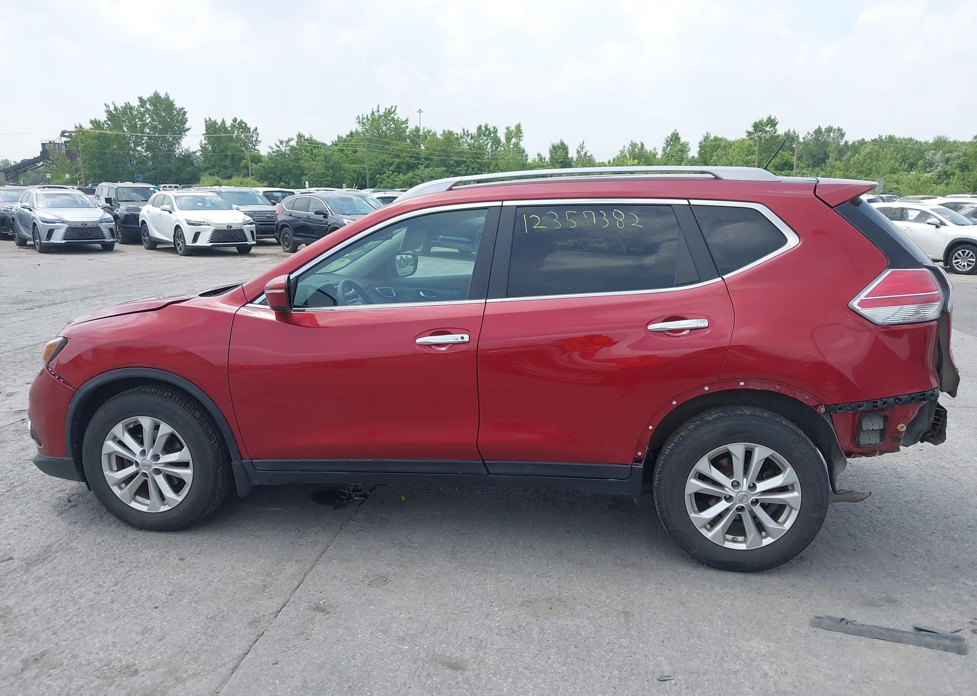 2015 NISSAN ROGUE S