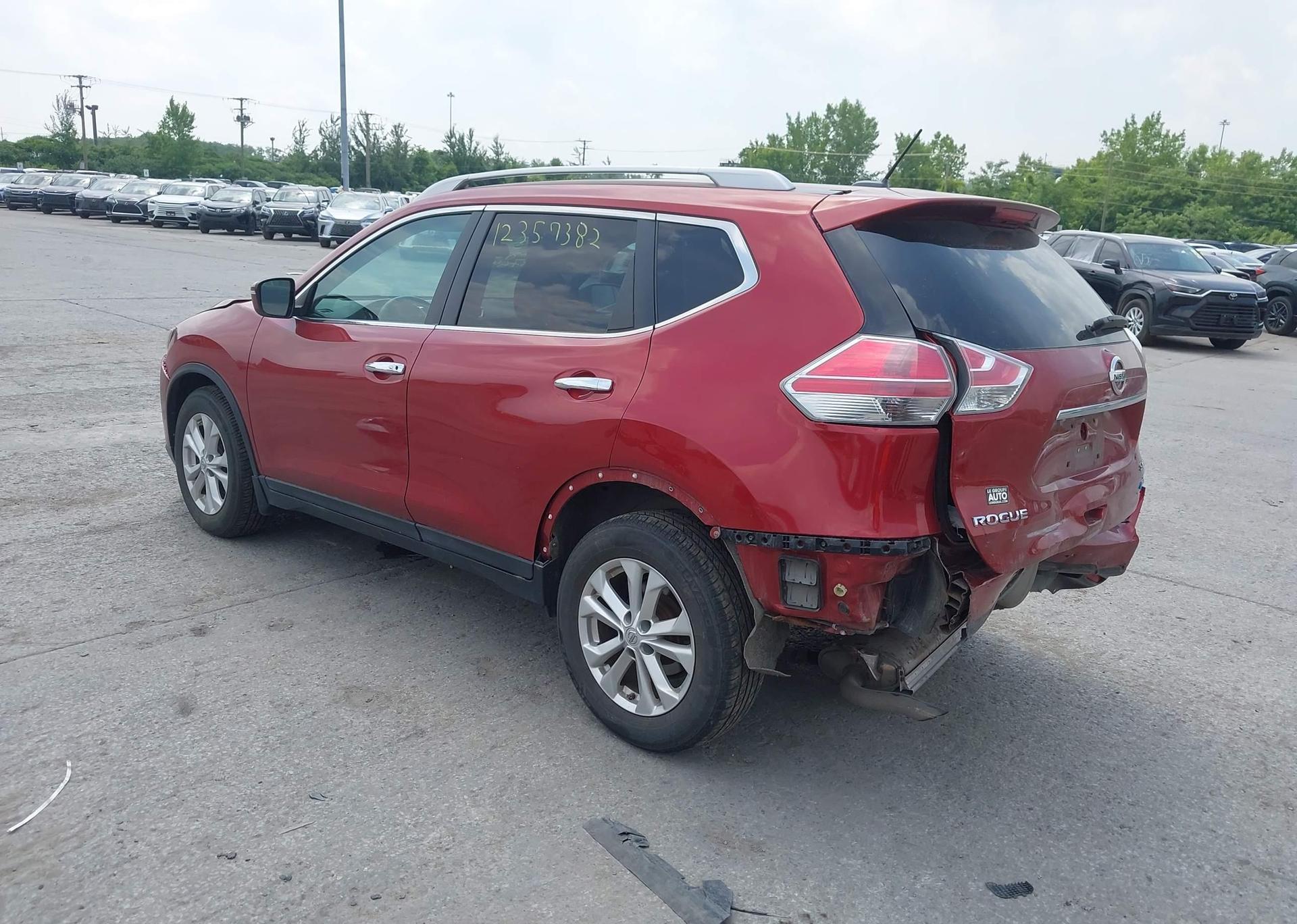 2015 NISSAN ROGUE S