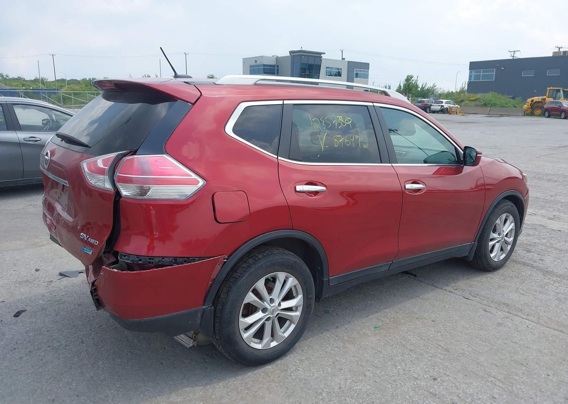 2015 NISSAN ROGUE S