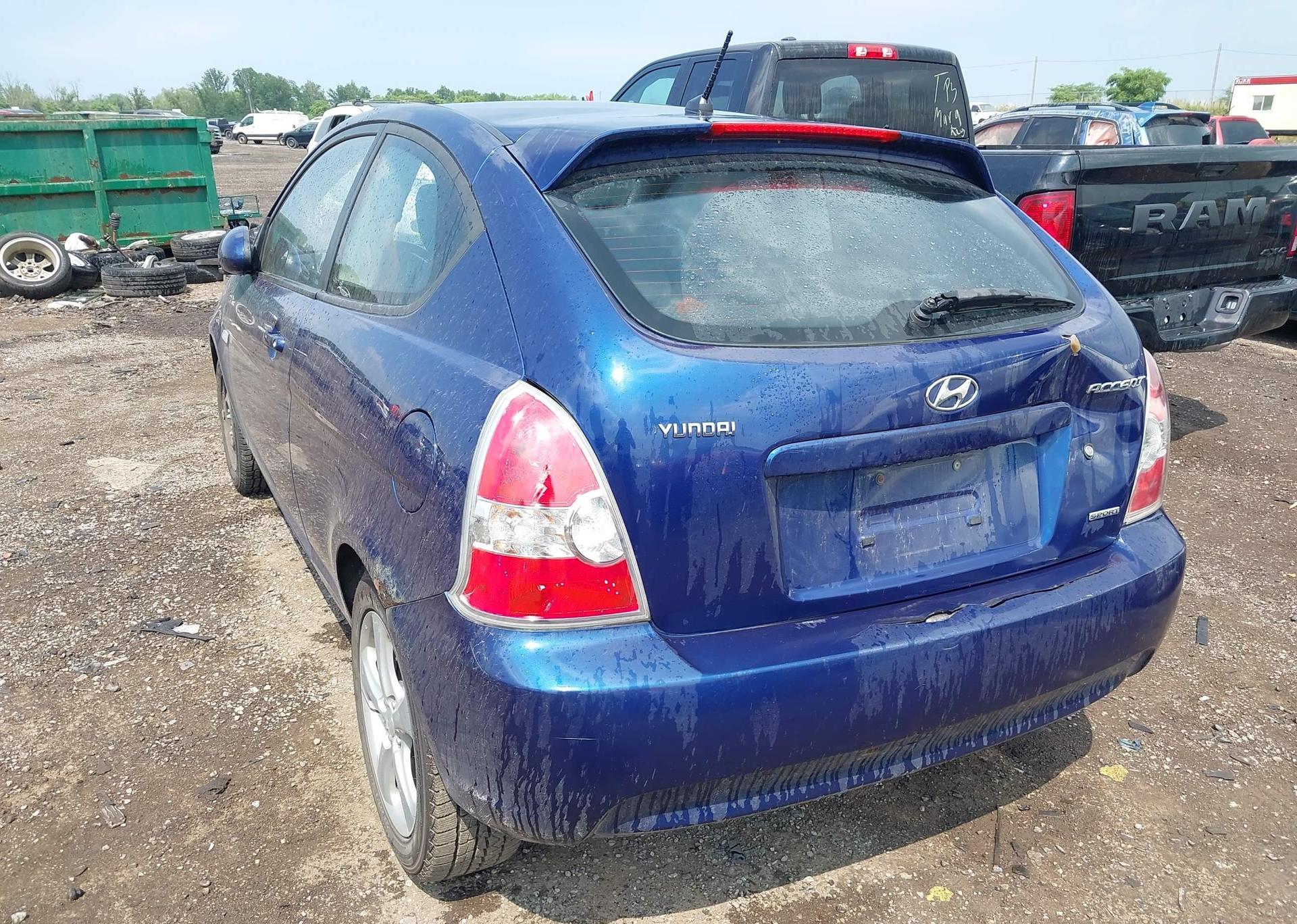 2009 HYUNDAI ACCENT GL