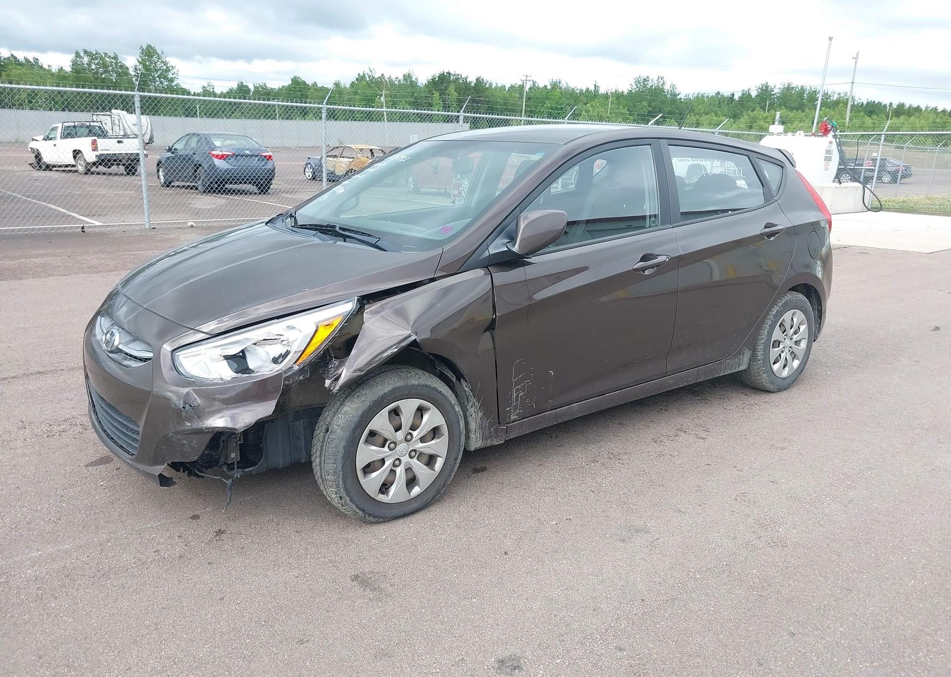2016 HYUNDAI ACCENT SE
