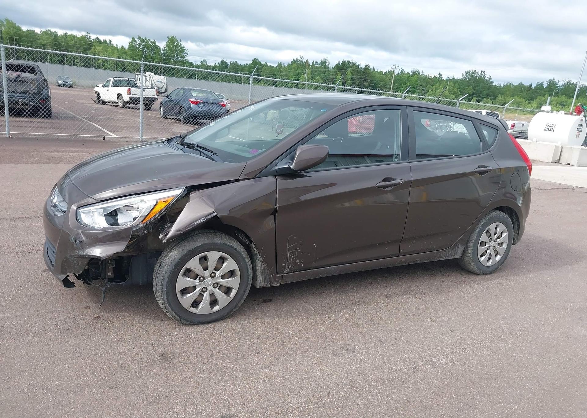 2016 HYUNDAI ACCENT SE
