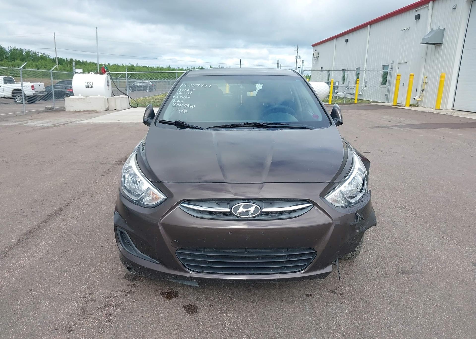 2016 HYUNDAI ACCENT SE
