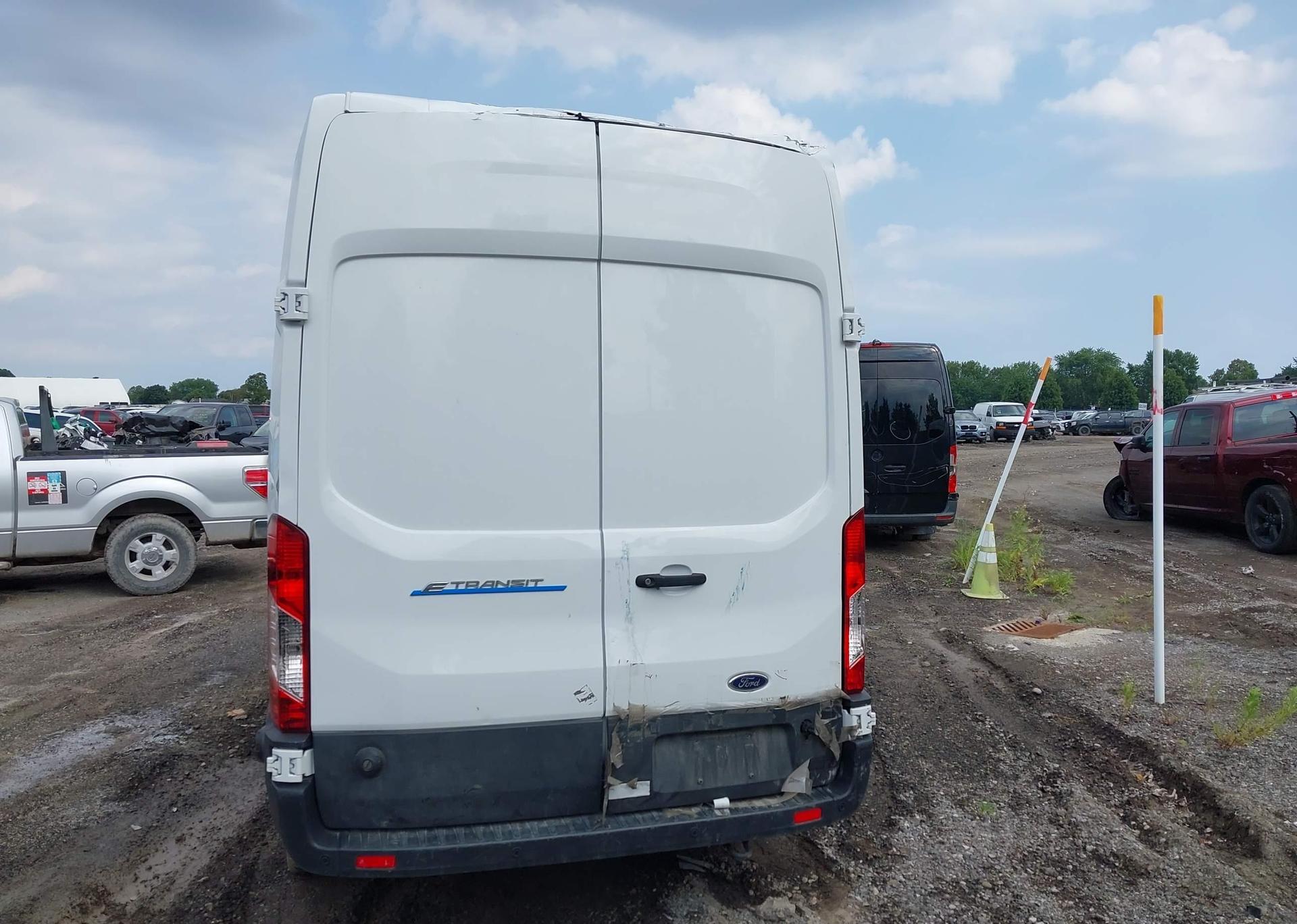 2023 FORD TRANSIT T-350