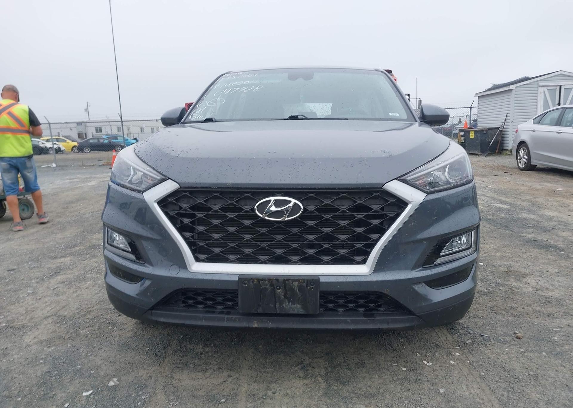 2019 HYUNDAI TUCSON SE