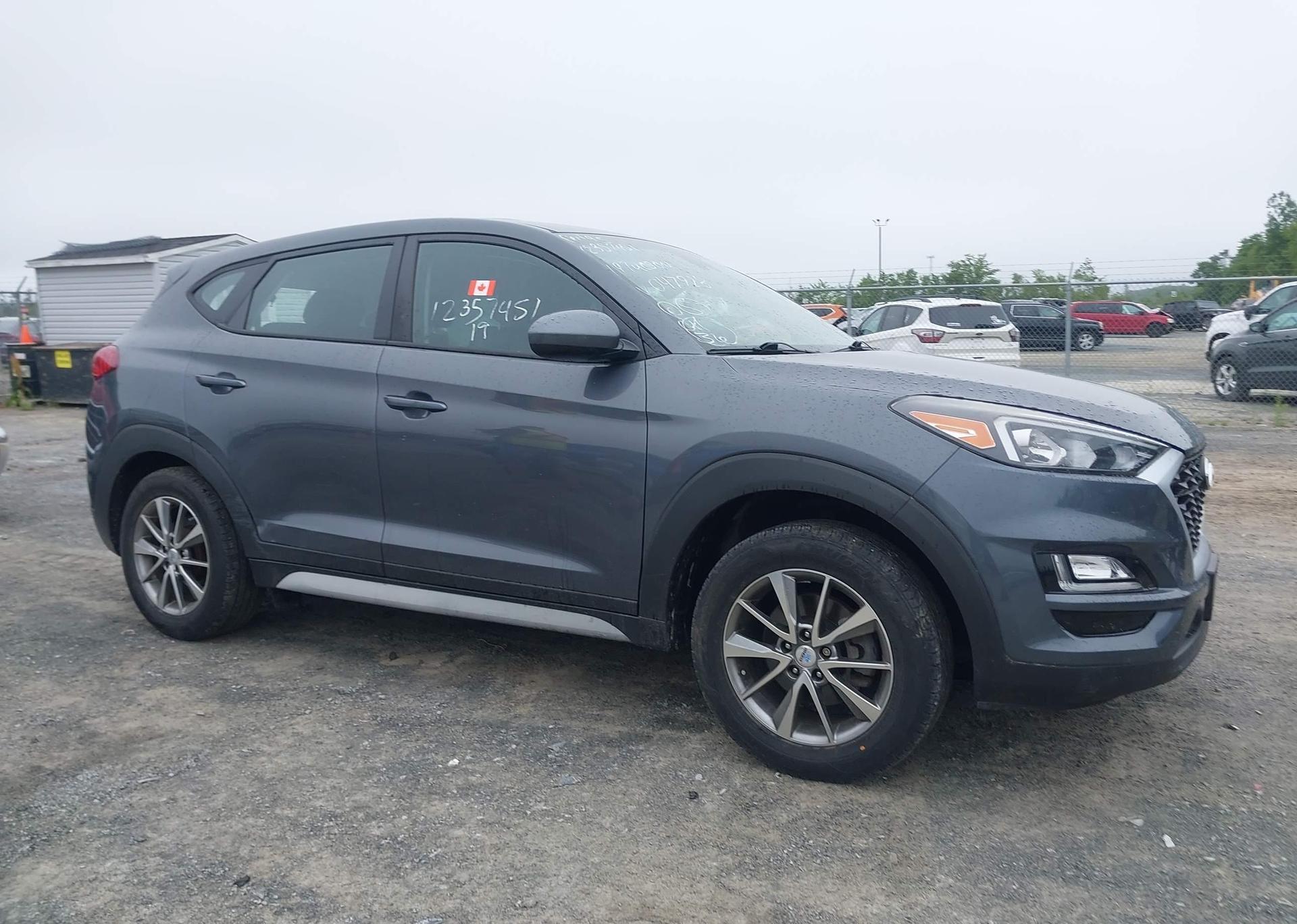 2019 HYUNDAI TUCSON SE