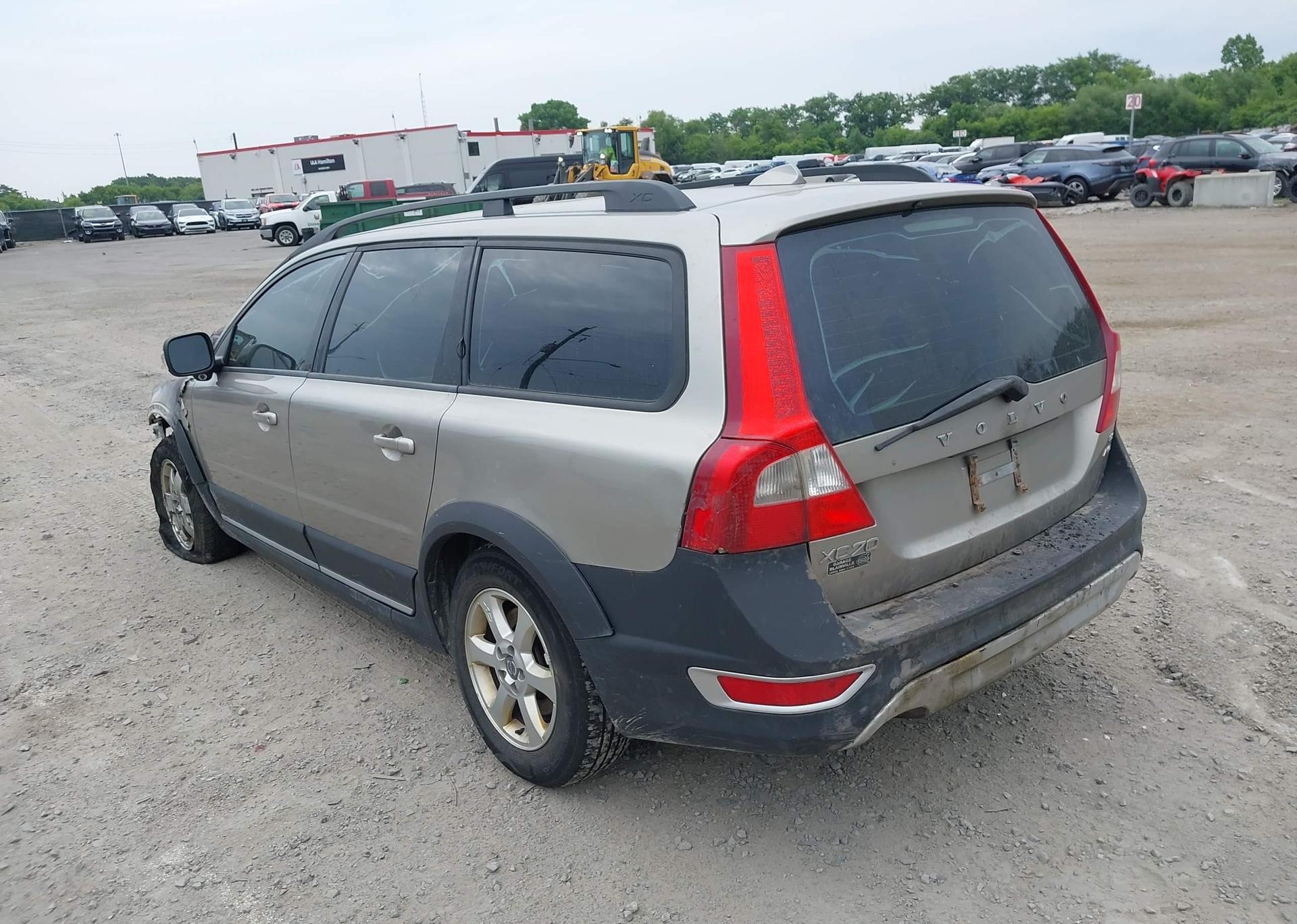 2008 VOLVO XC70