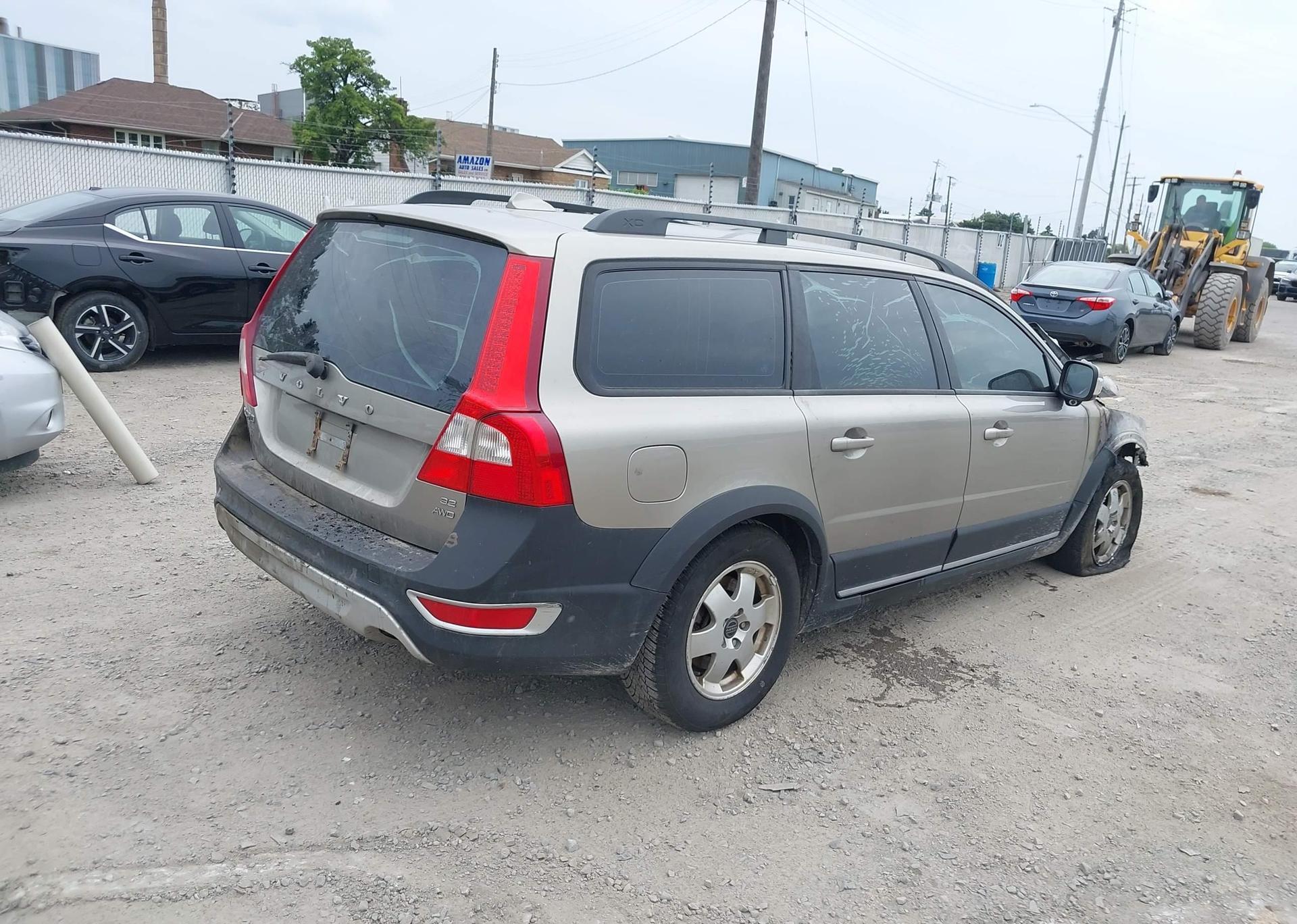 2008 VOLVO XC70