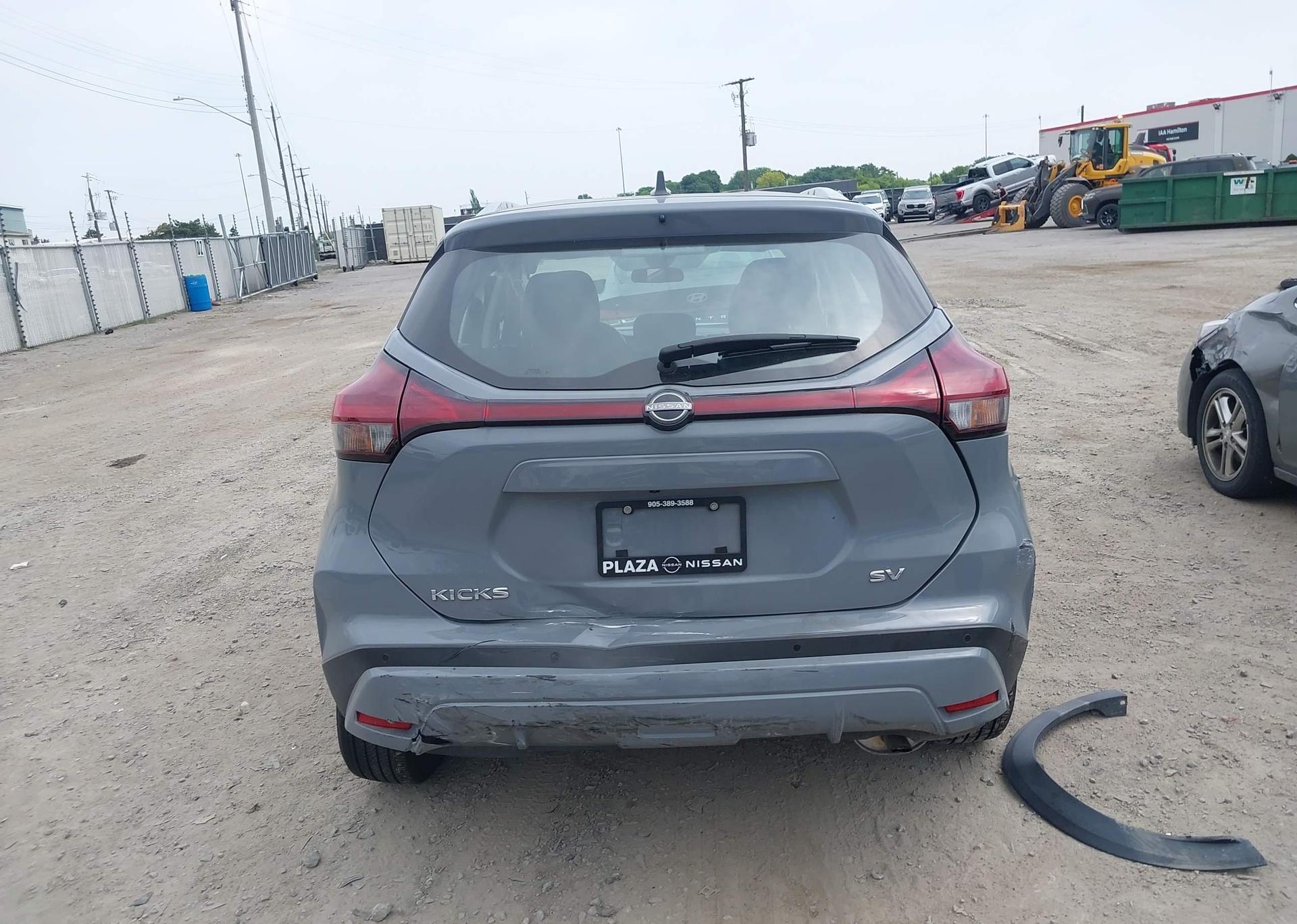 2024 NISSAN KICKS