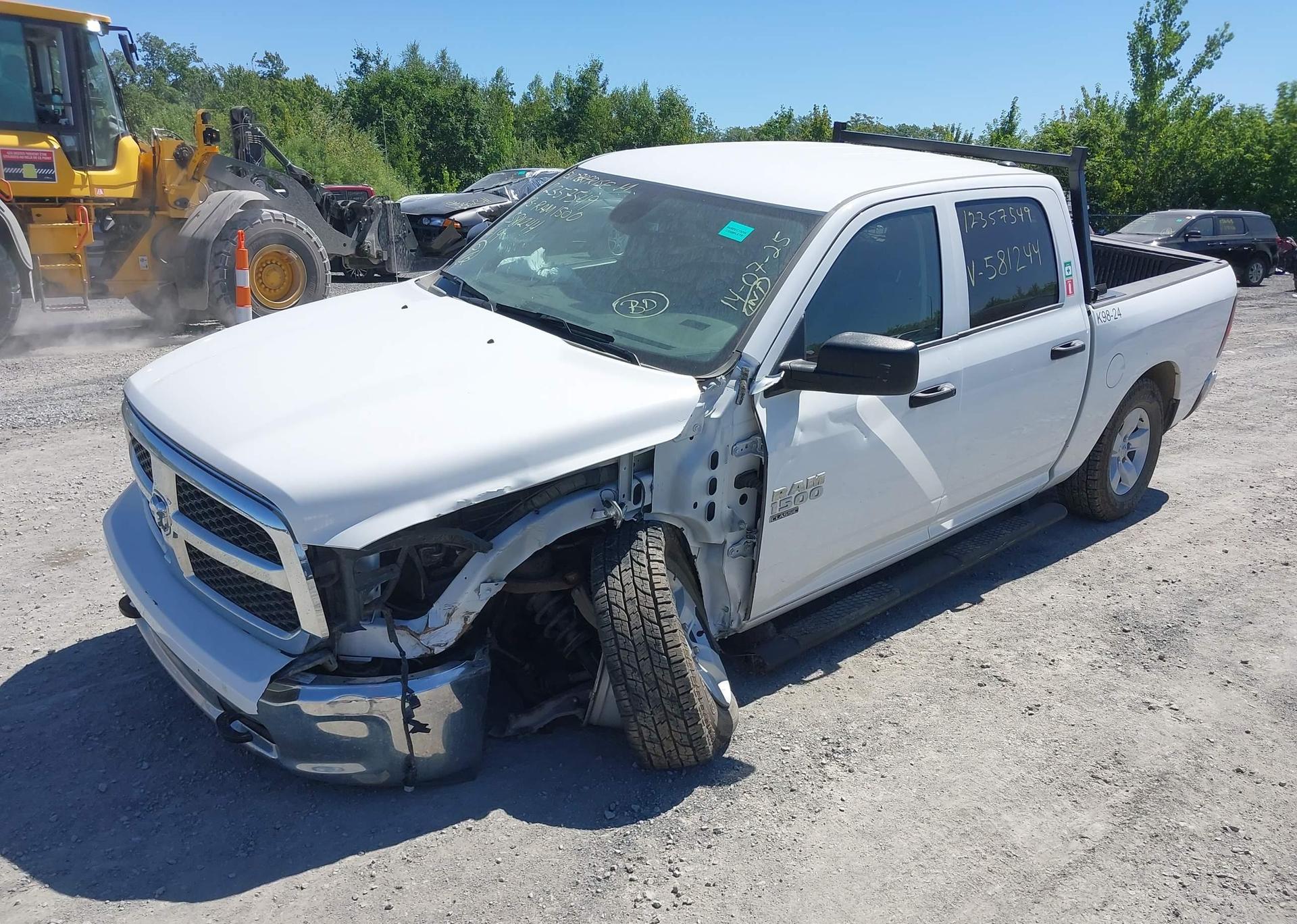 2023 RAM 1500 CLASSIC SLT