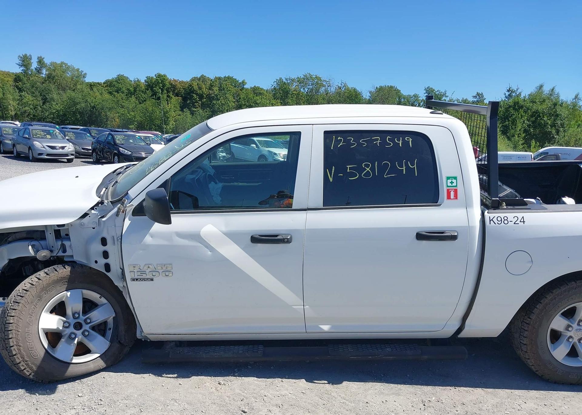 2023 RAM 1500 CLASSIC SLT