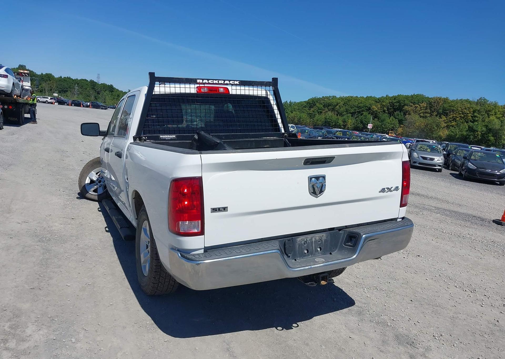 2023 RAM 1500 CLASSIC SLT