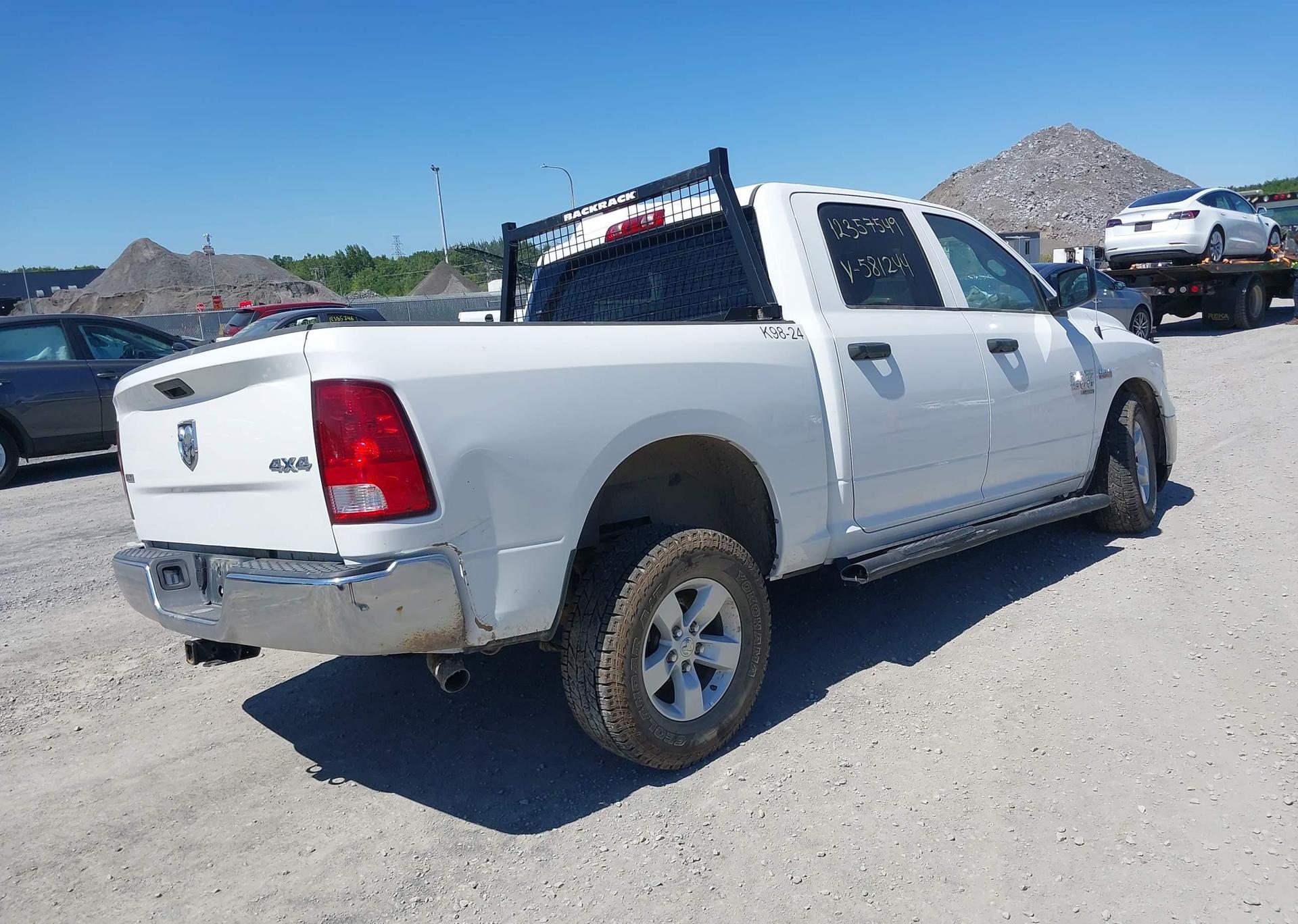 2023 RAM 1500 CLASSIC SLT
