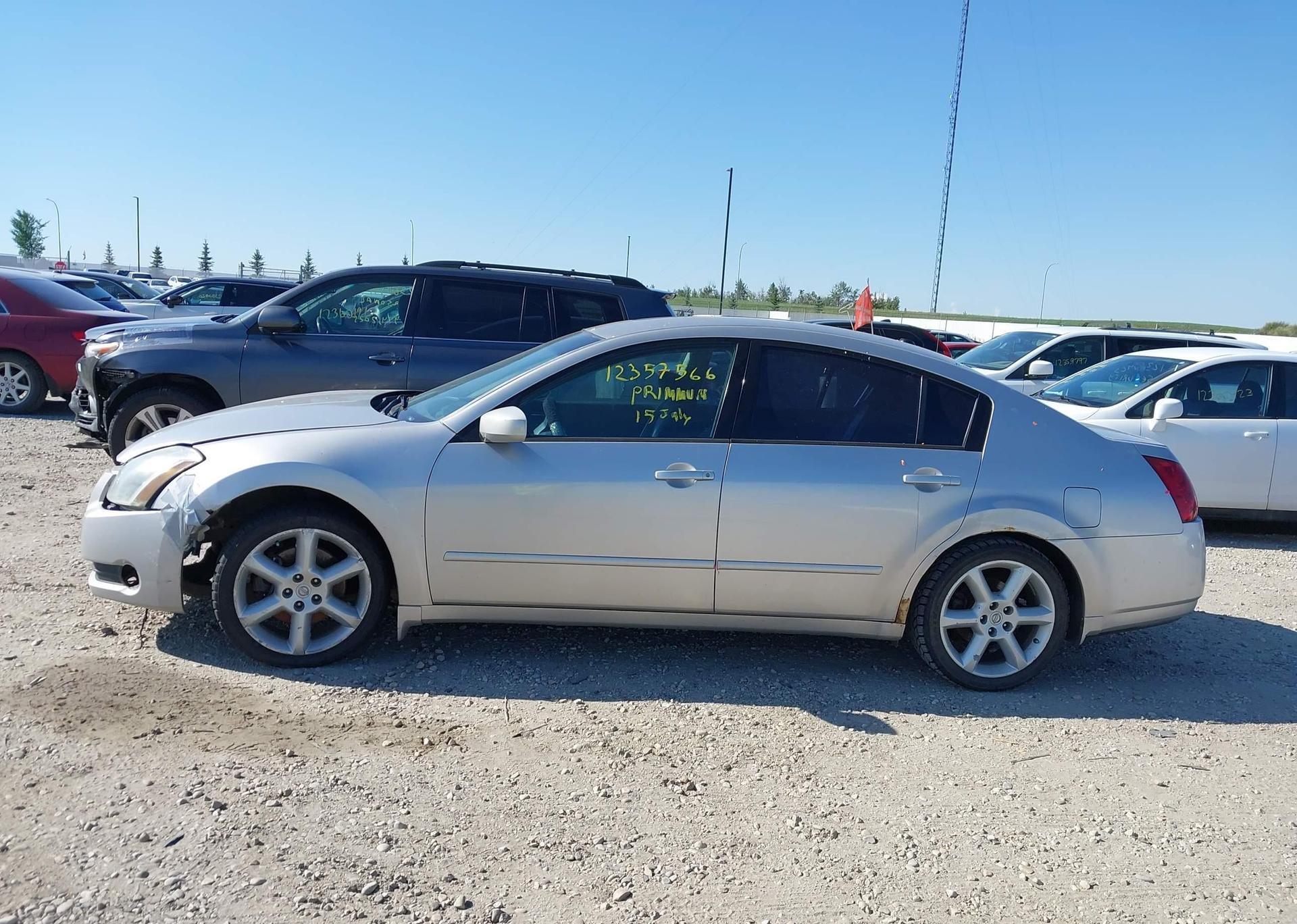 2005 NISSAN MAXIMA 3.5 SE