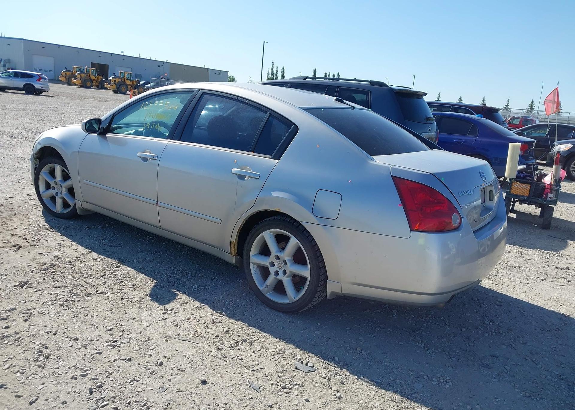 2005 NISSAN MAXIMA 3.5 SE