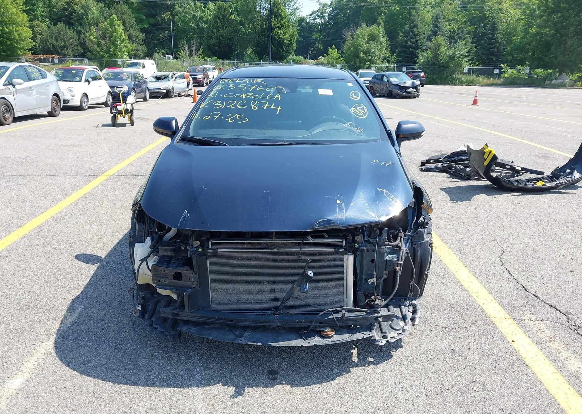 2021 TOYOTA COROLLA