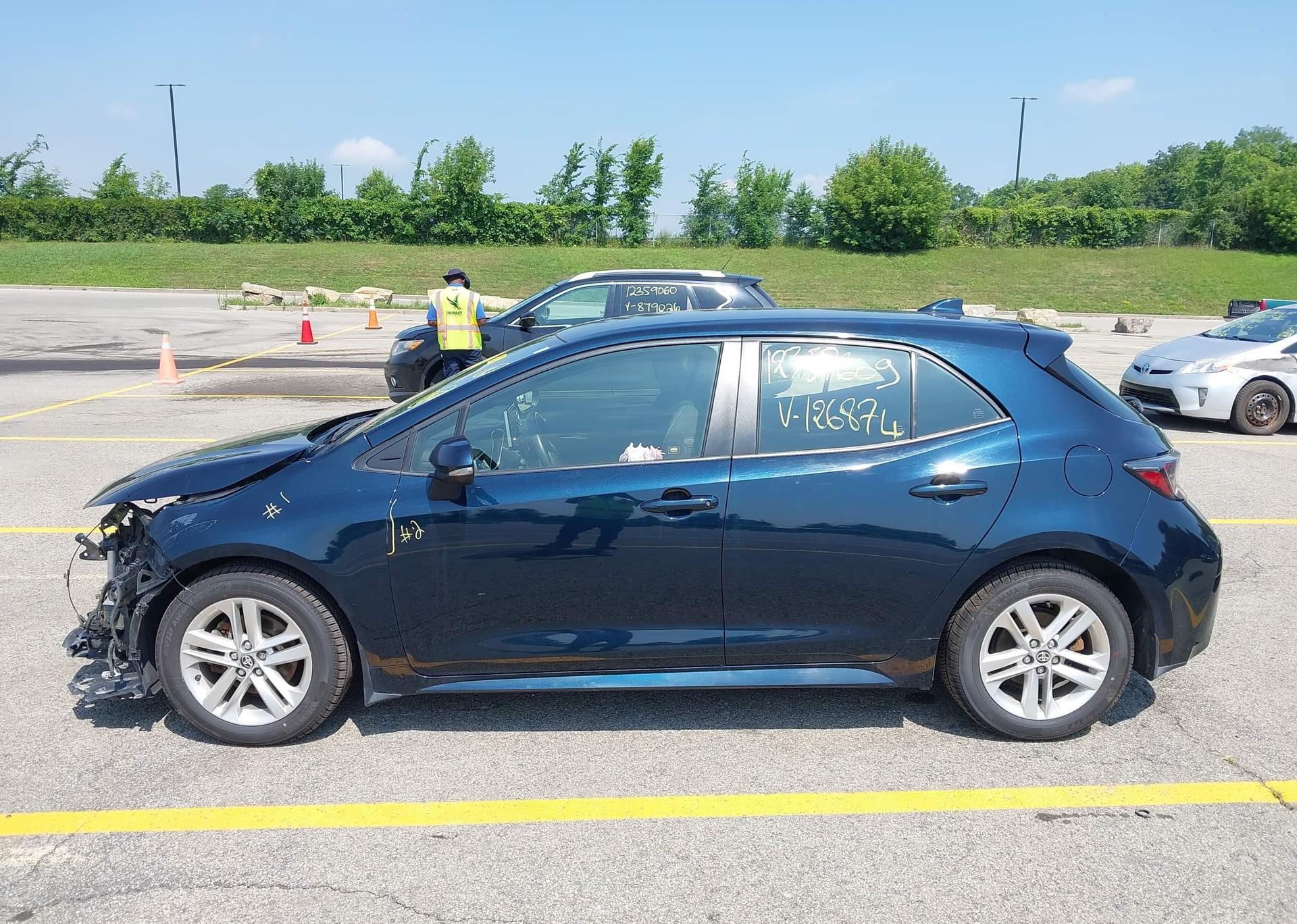 2021 TOYOTA COROLLA