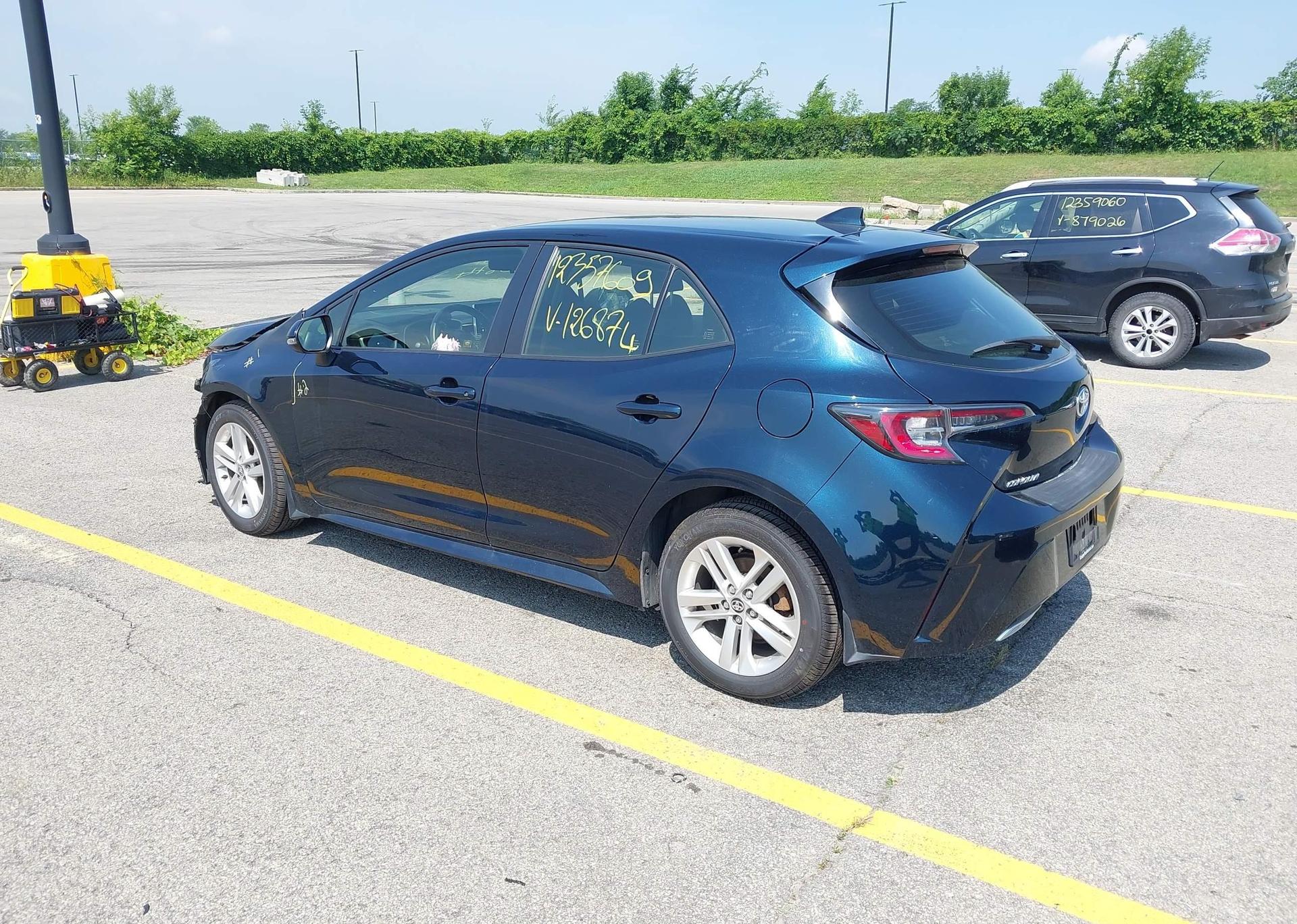 2021 TOYOTA COROLLA