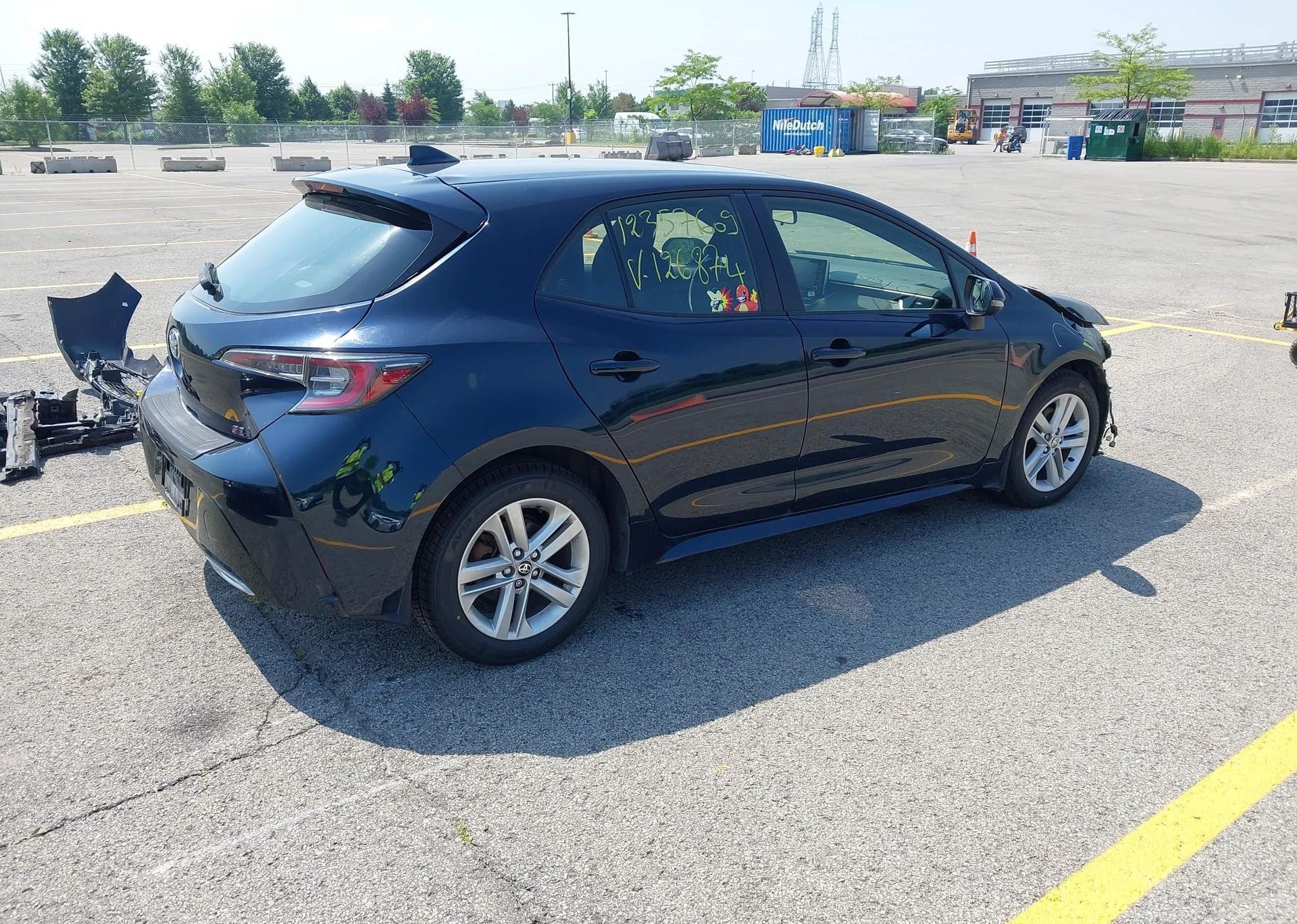 2021 TOYOTA COROLLA
