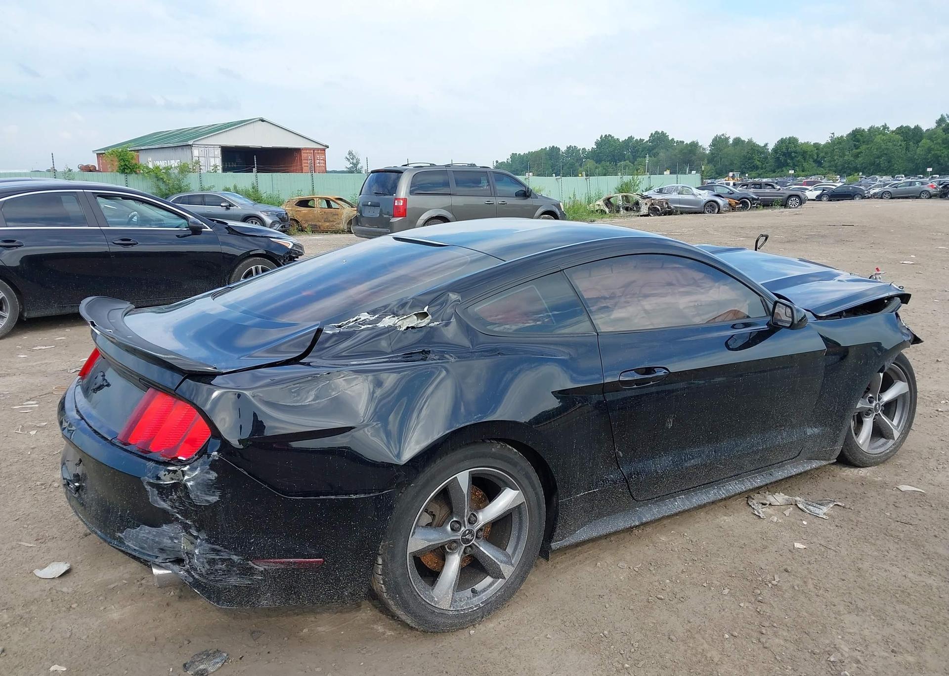 2016 FORD MUSTANG V6