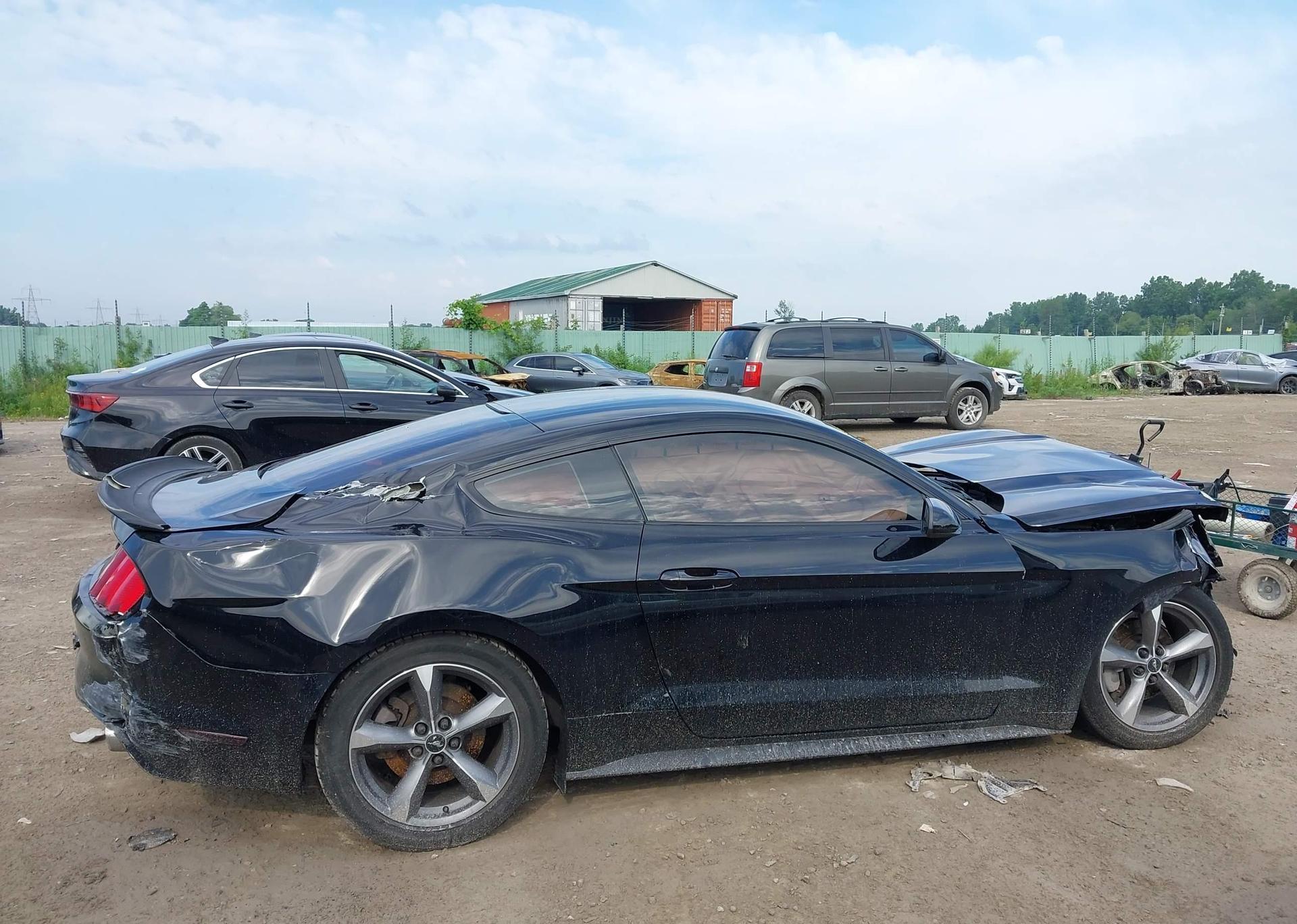 2016 FORD MUSTANG V6