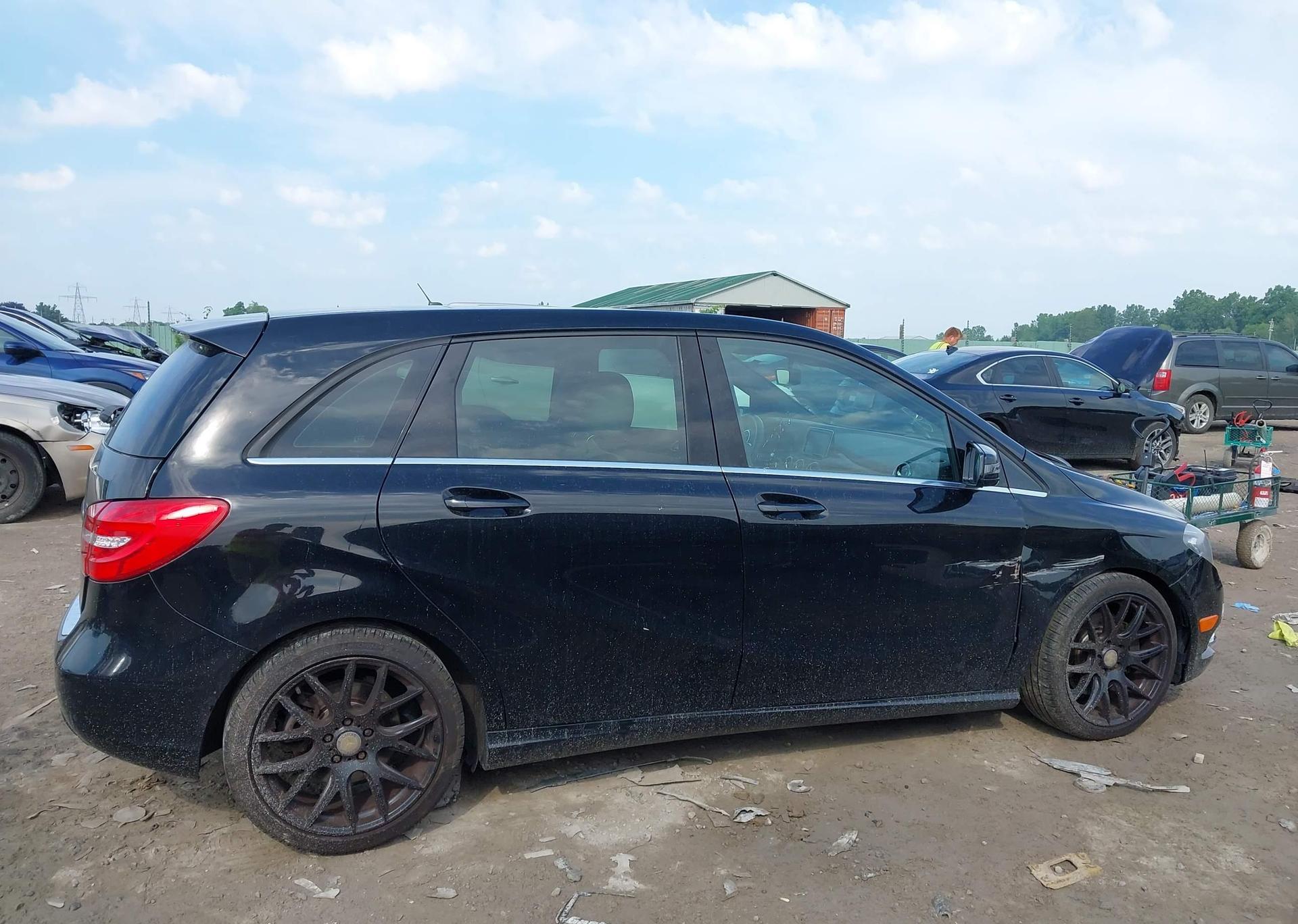 2013 MERCEDES-BENZ B250