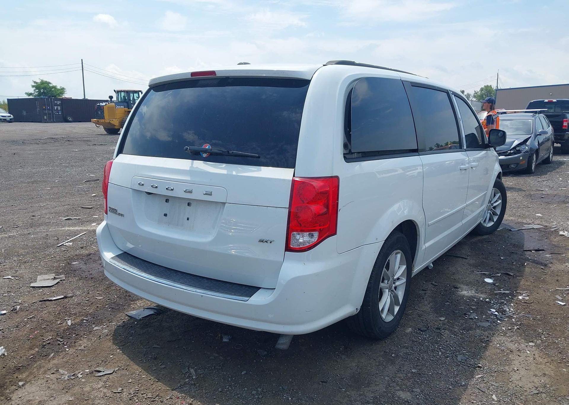 2014 DODGE GRAND CARAVAN SE