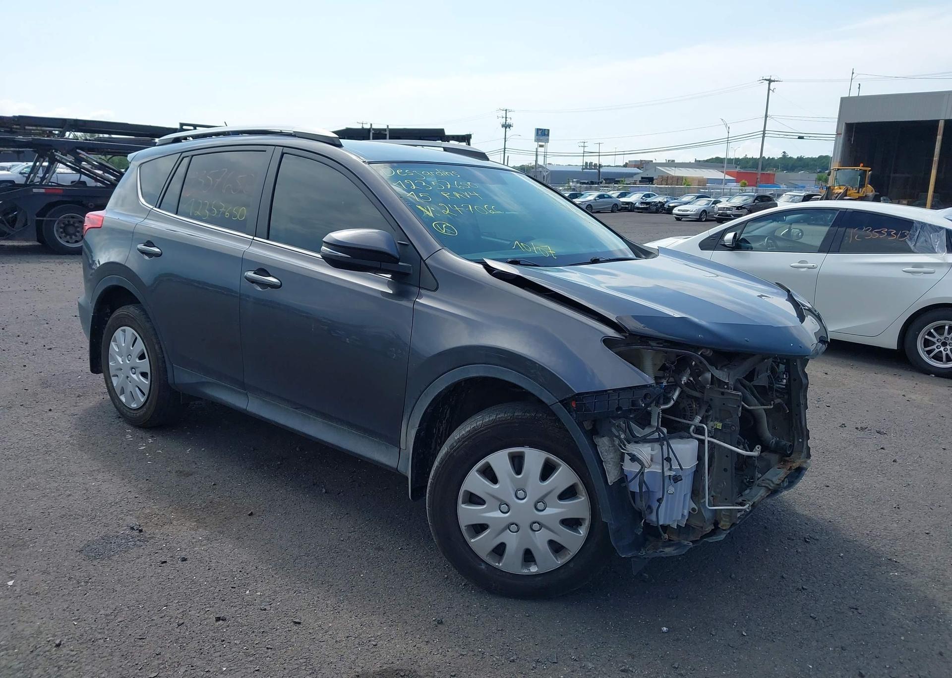 2015 TOYOTA RAV4 LE