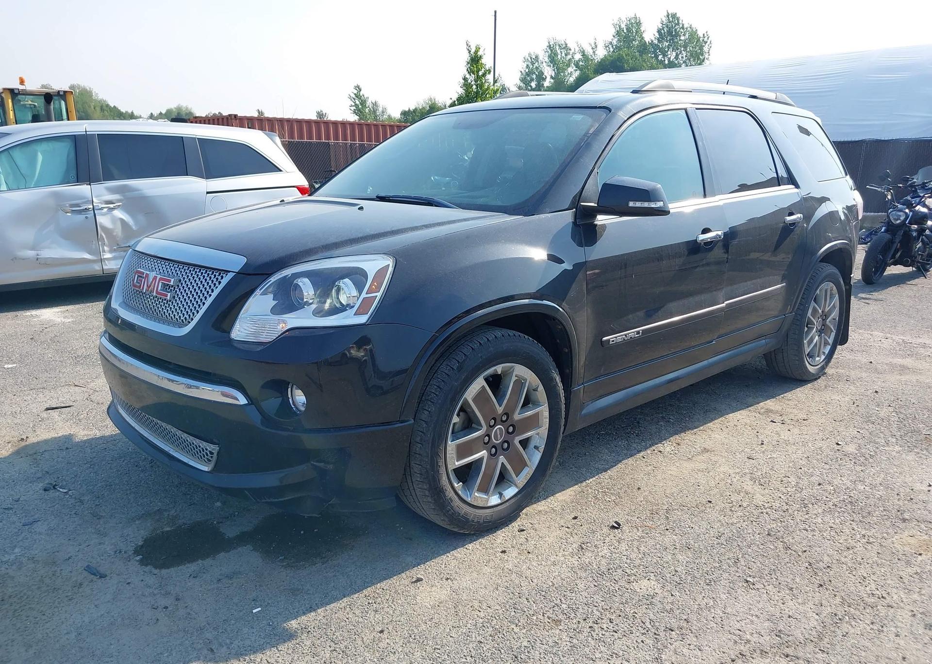 2012 GMC ACADIA DENALI