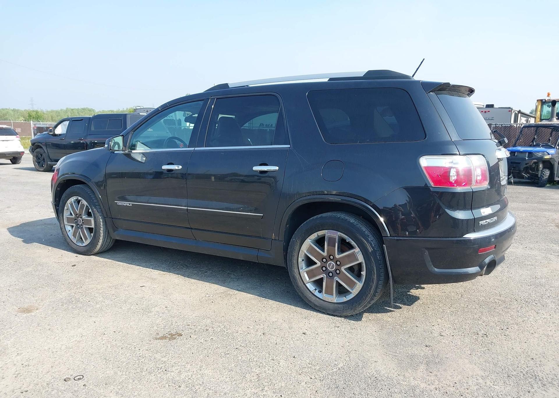 2012 GMC ACADIA DENALI