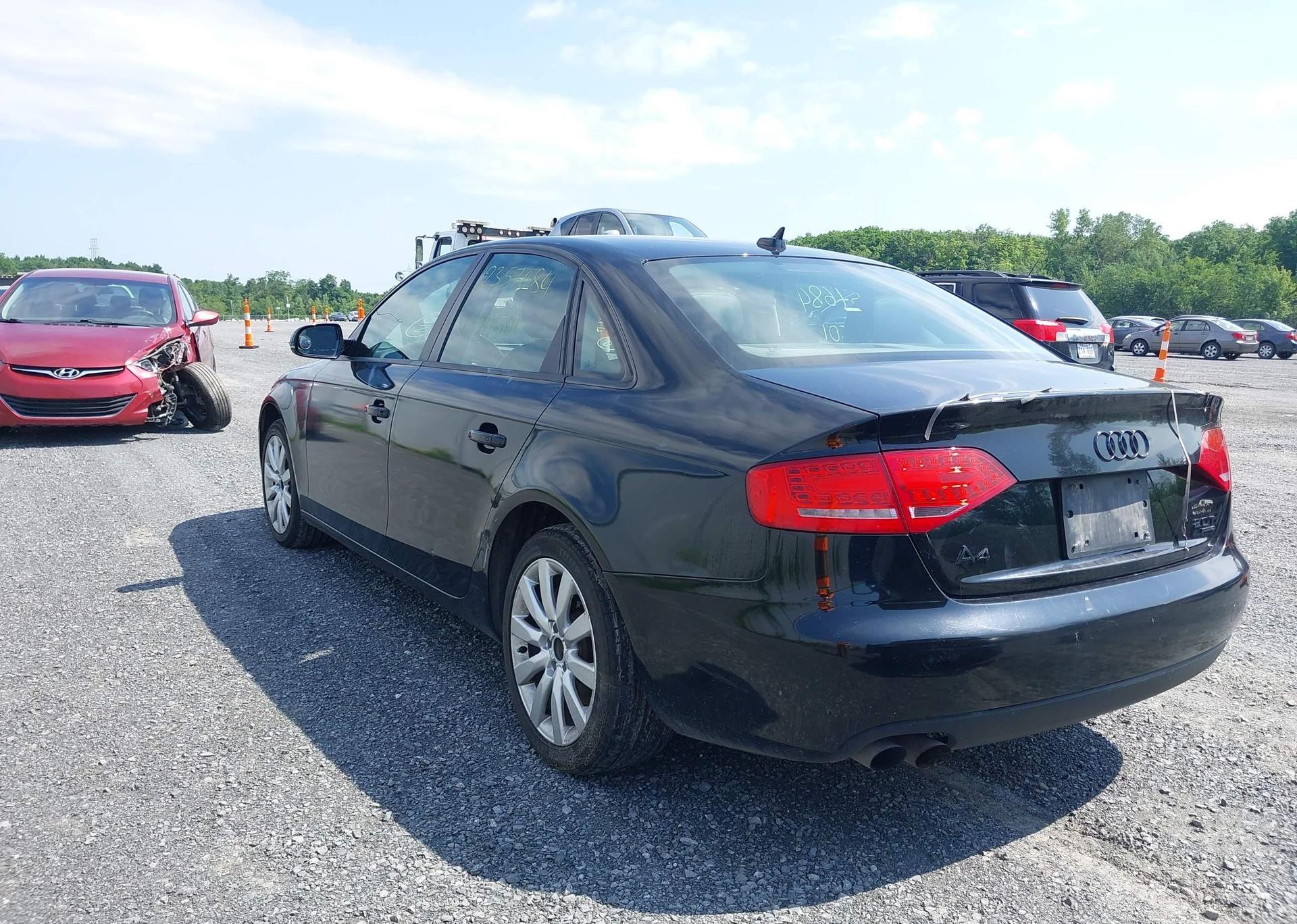 2011 AUDI A4 2.0T