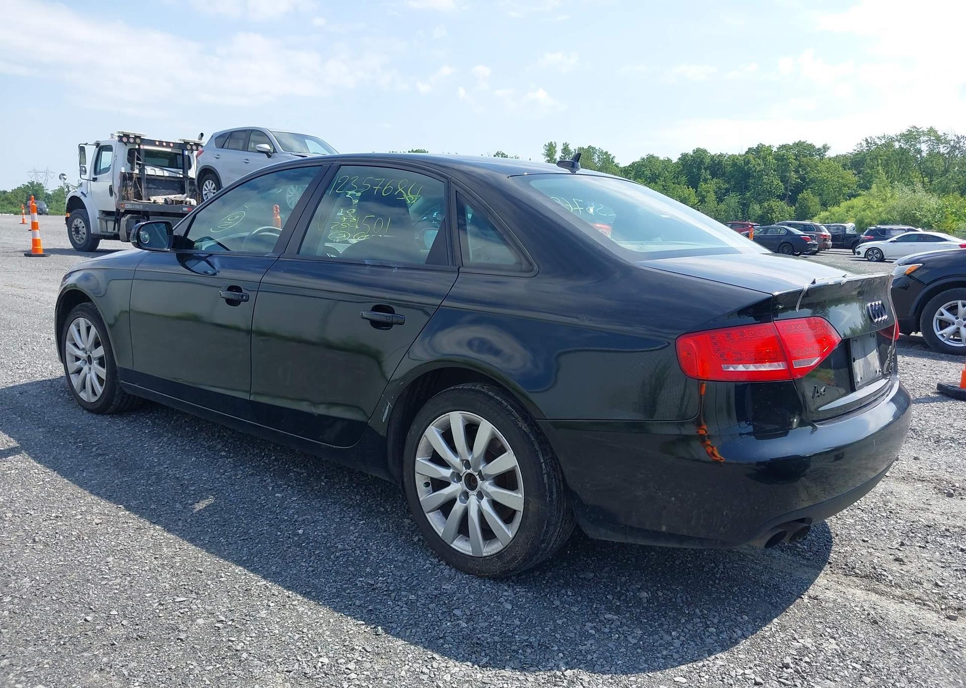 2011 AUDI A4 2.0T