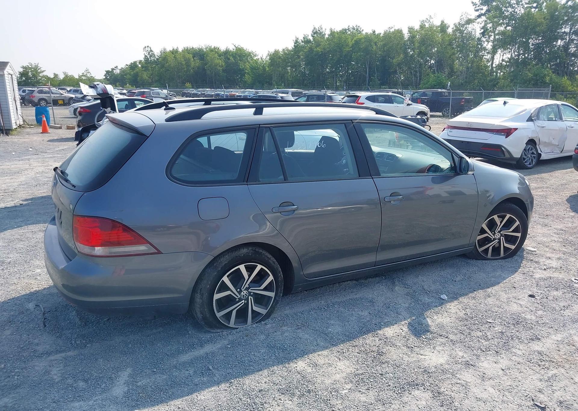2014 VOLKSWAGEN GOLF 2.0 TDI COMFORTLINE