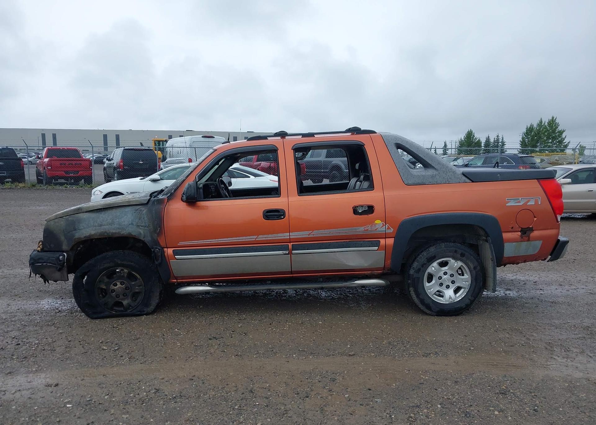 2004 CHEVROLET AVALANCHE K1500