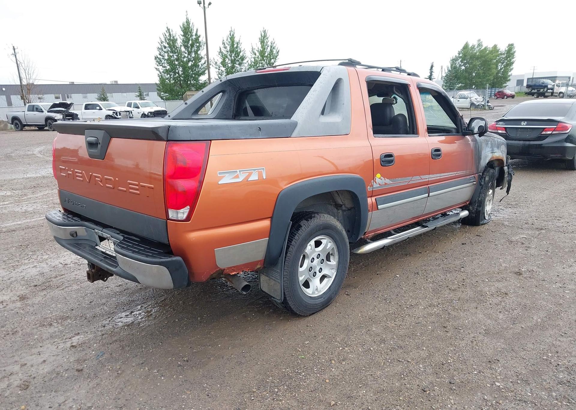 2004 CHEVROLET AVALANCHE K1500