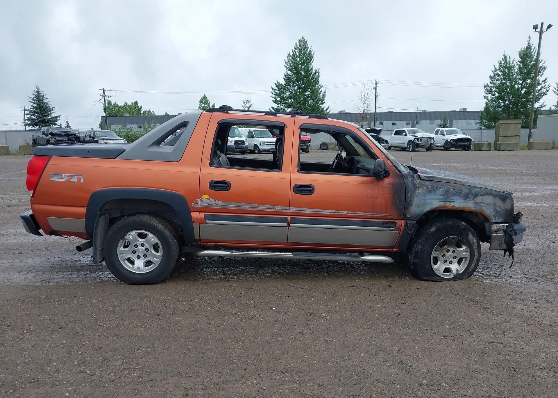 2004 CHEVROLET AVALANCHE K1500