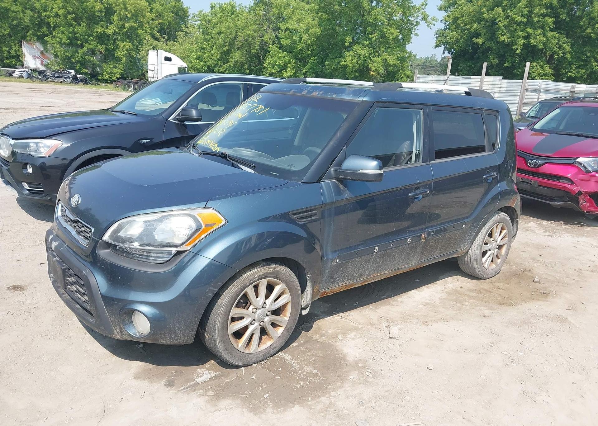 2012 KIA SOUL +