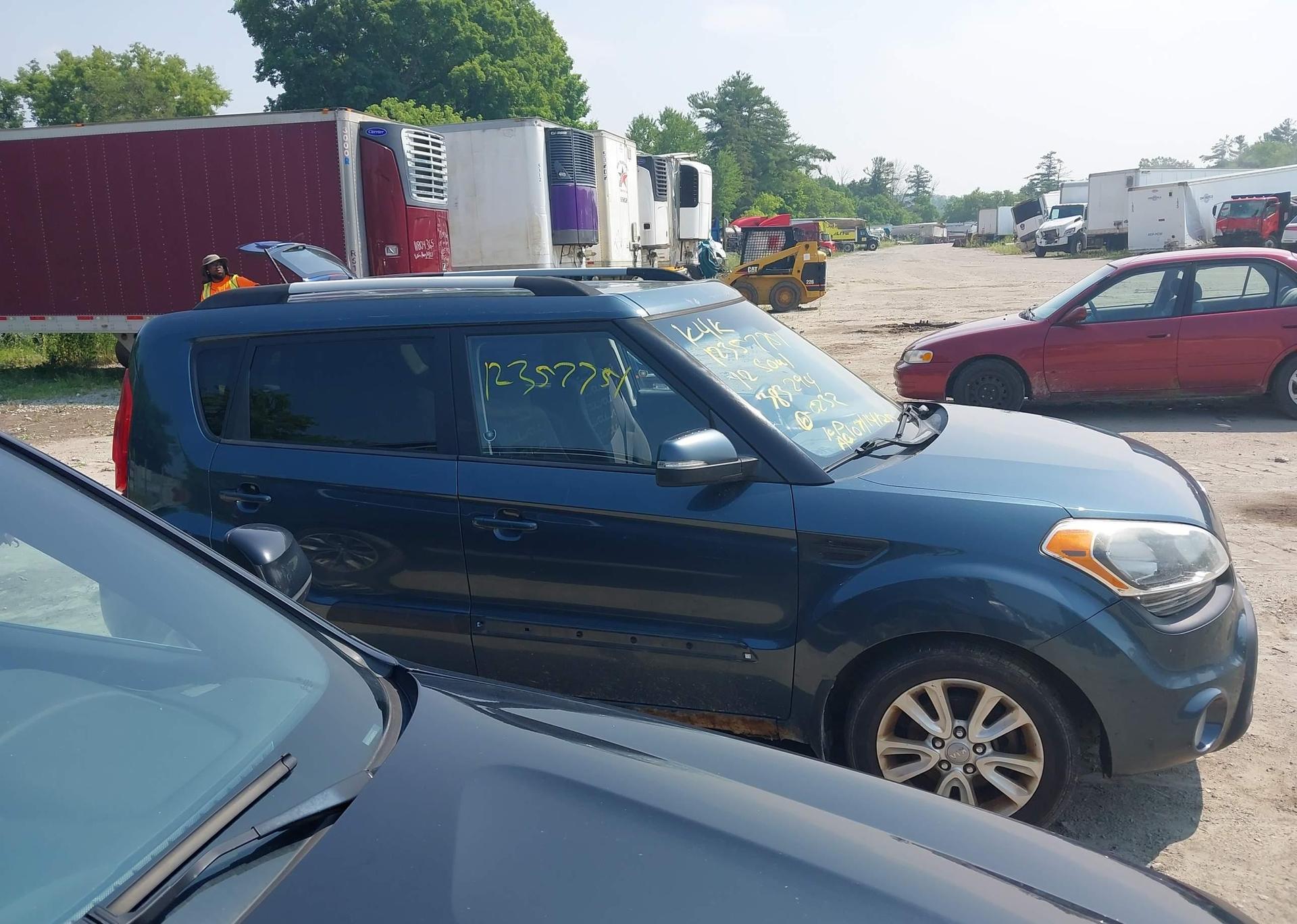 2012 KIA SOUL +