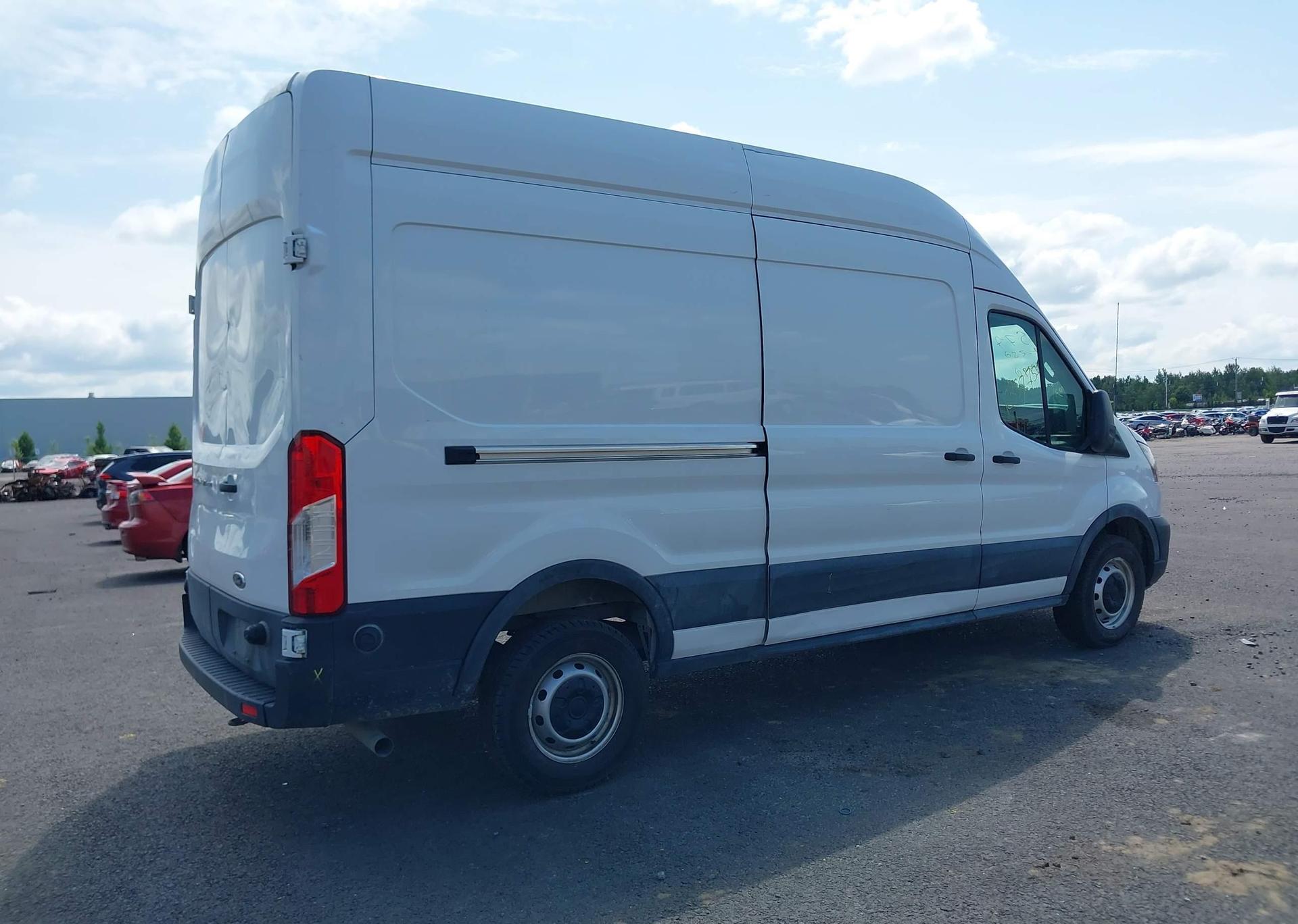 2024 FORD transit t-250