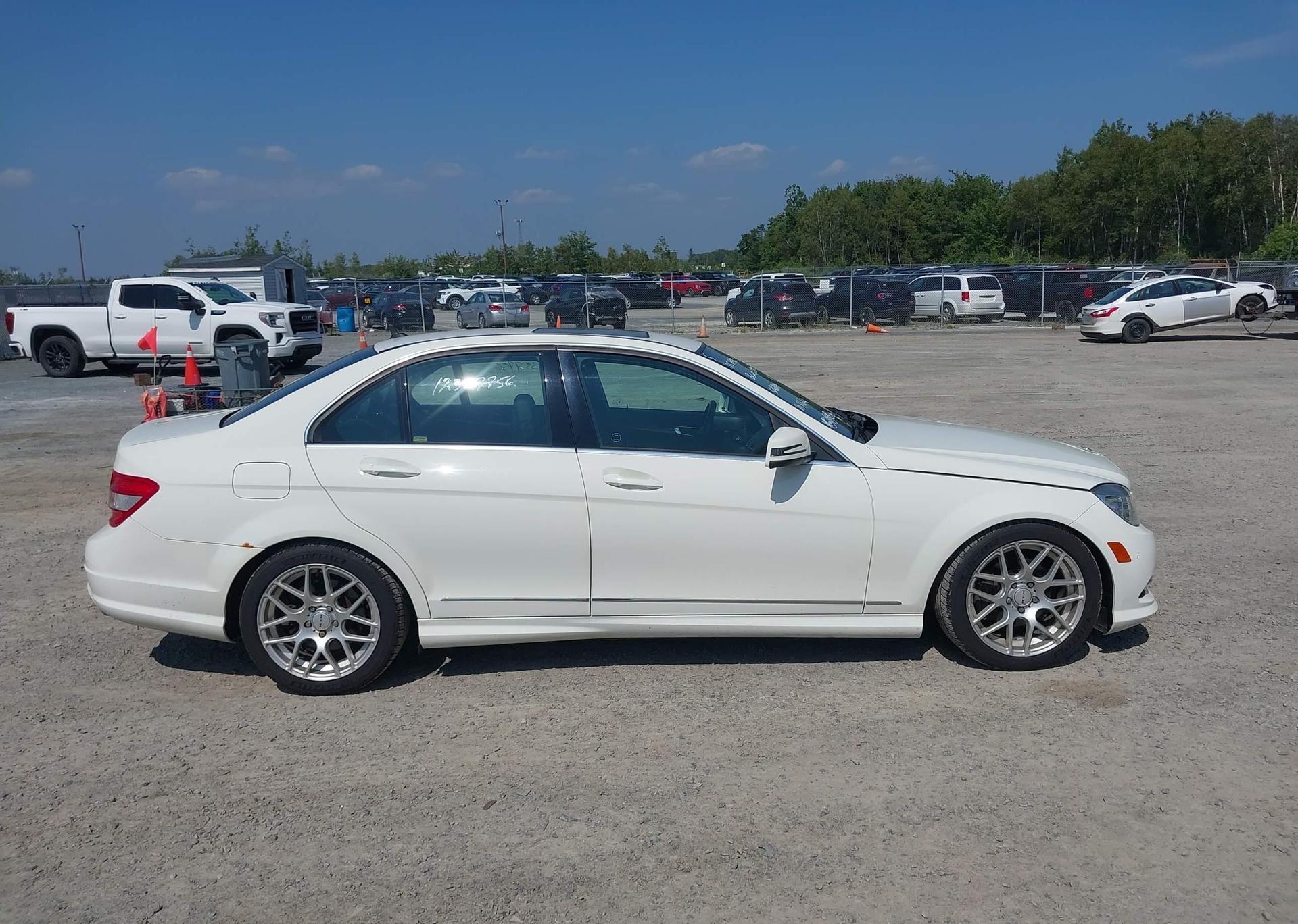 2011 MERCEDES-BENZ C 250 4MATIC