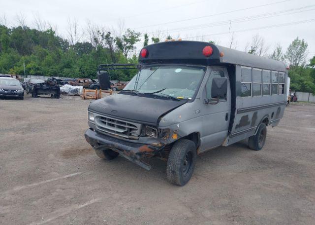 2001 FORD E-350 CUTAWAY STANDARD