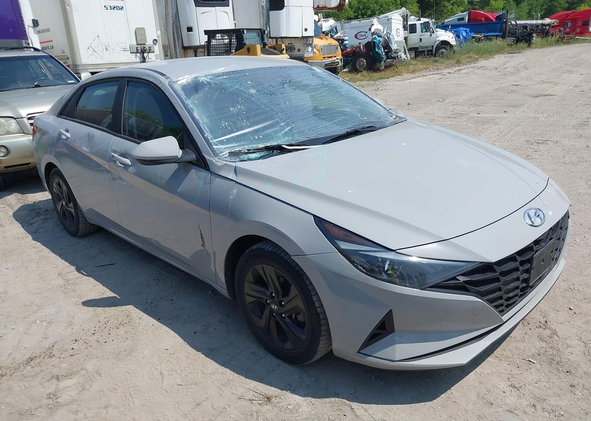 2023 HYUNDAI ELANTRA PREFERRED IVT