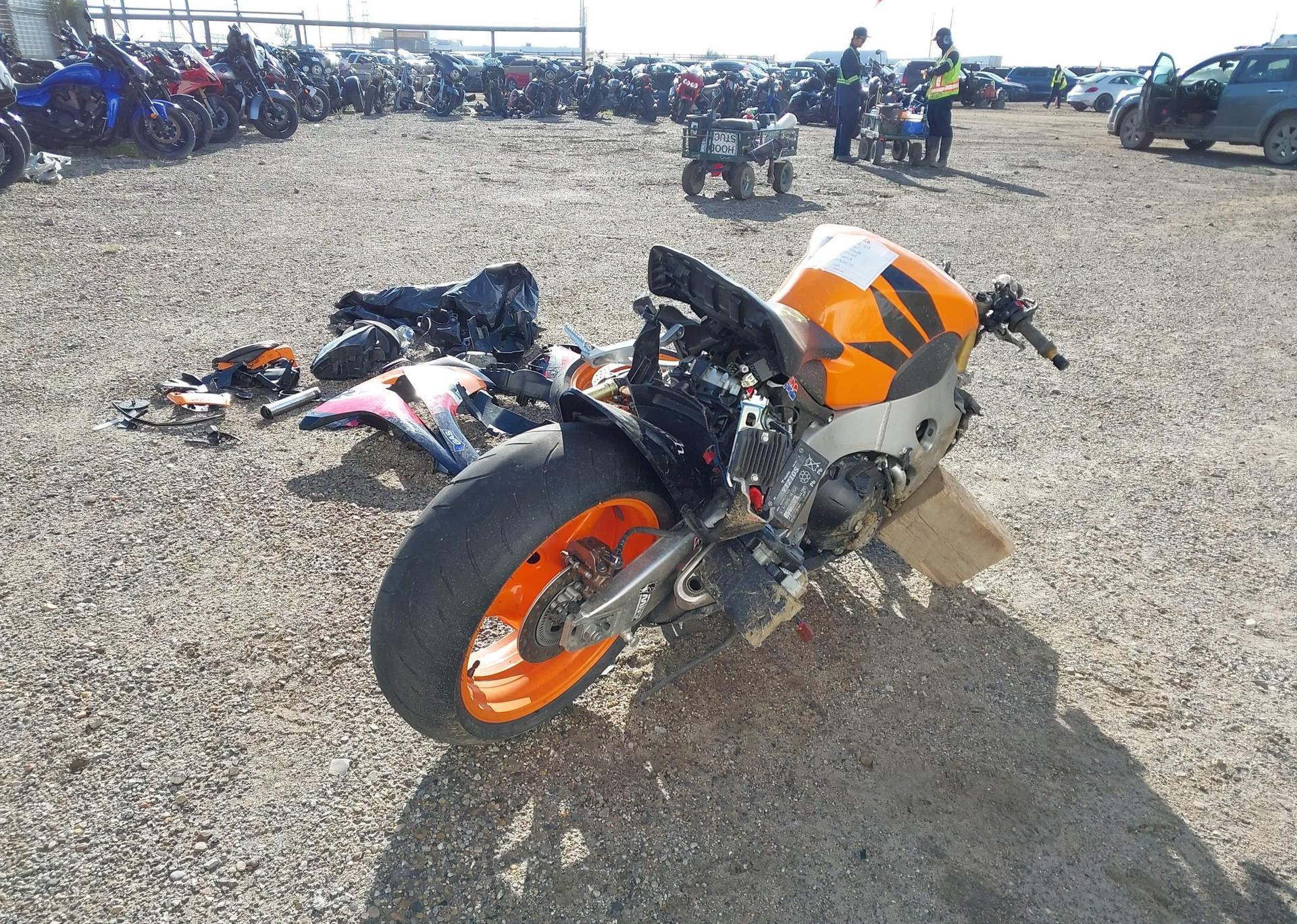 2011 HONDA CBR1000 RR