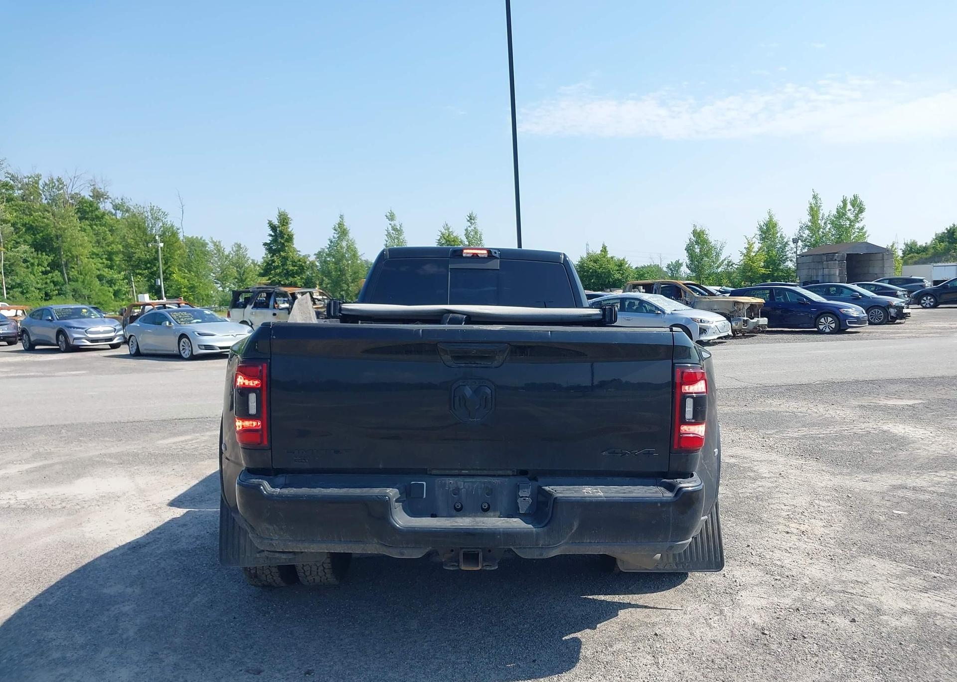 2022 RAM 3500 LIMITED