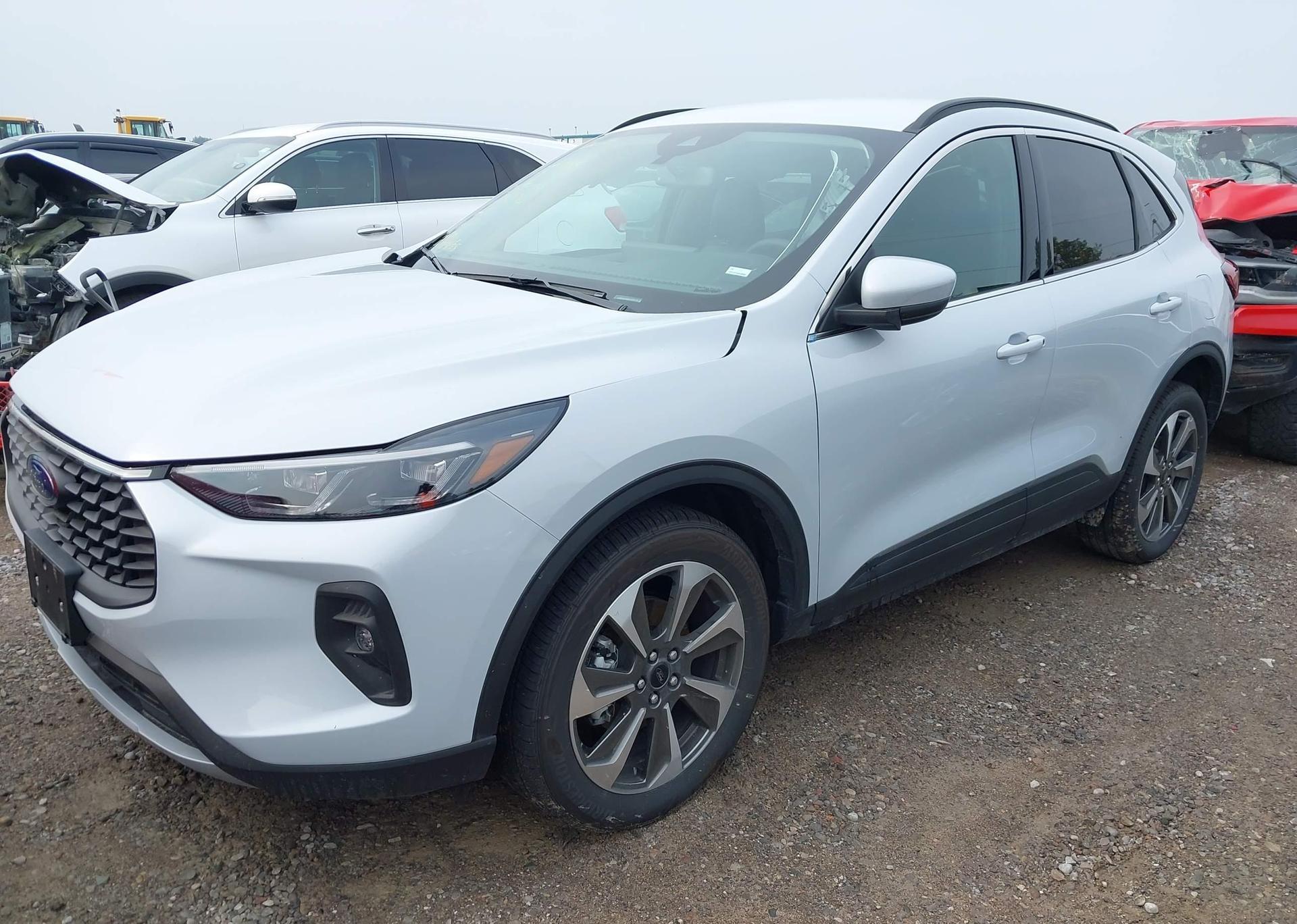 2025 FORD ESCAPE PLATINUM