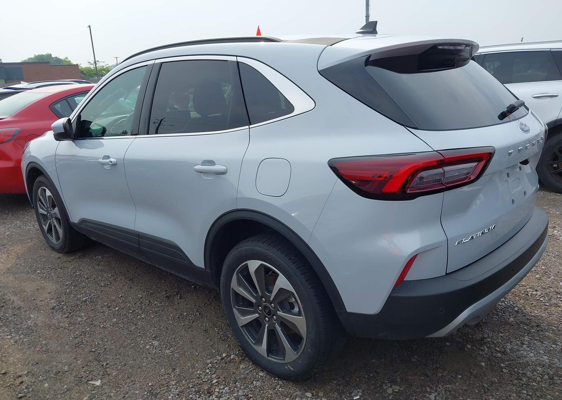2025 FORD ESCAPE PLATINUM