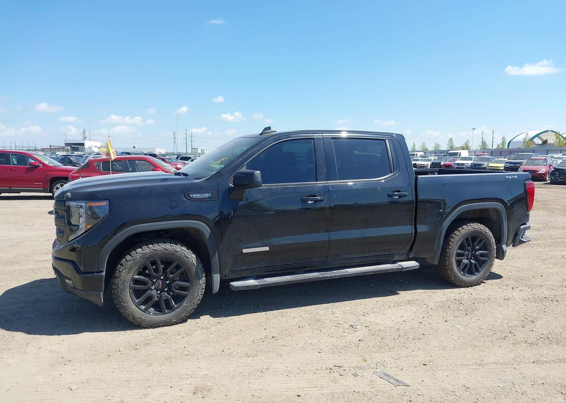 2022 GMC SIERRA K1500 ELEVATION