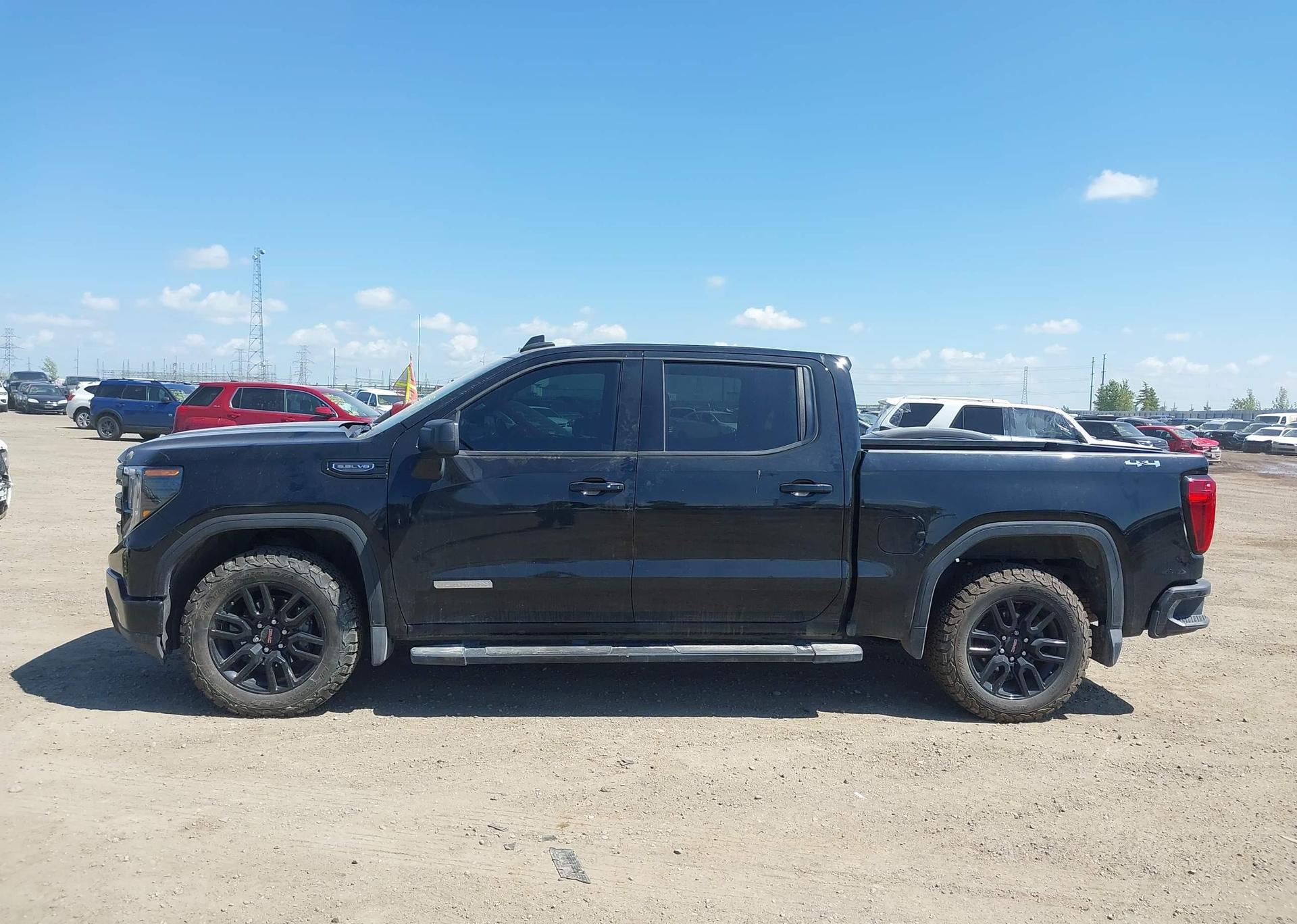 2022 GMC SIERRA K1500 ELEVATION